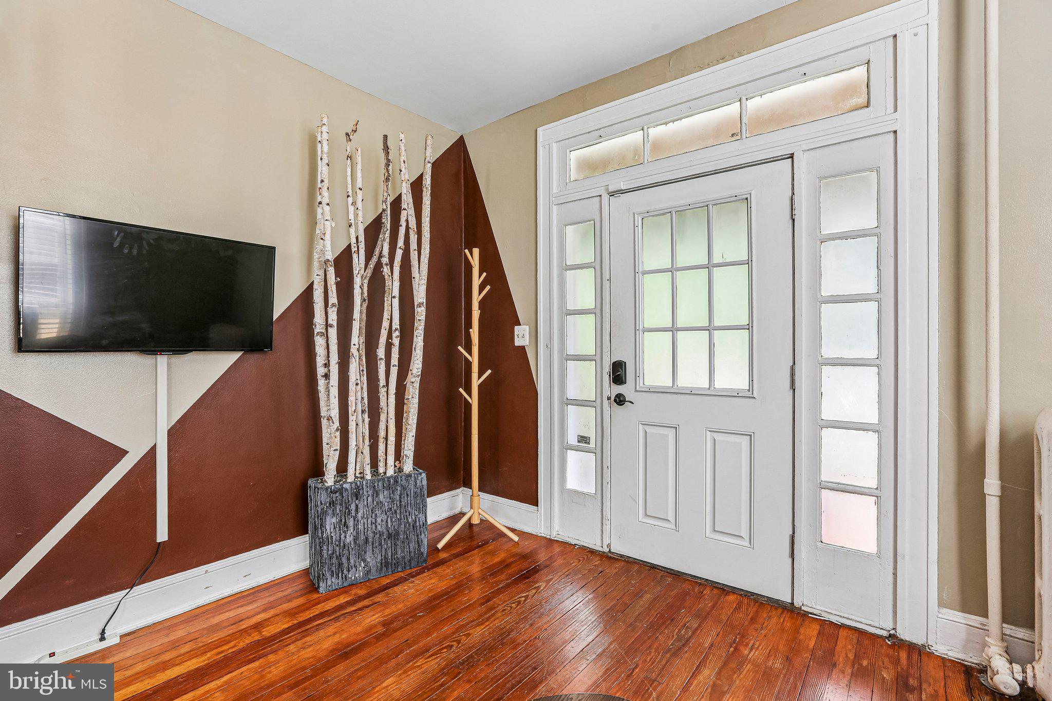 MOUNT WASHINGTON - Residential