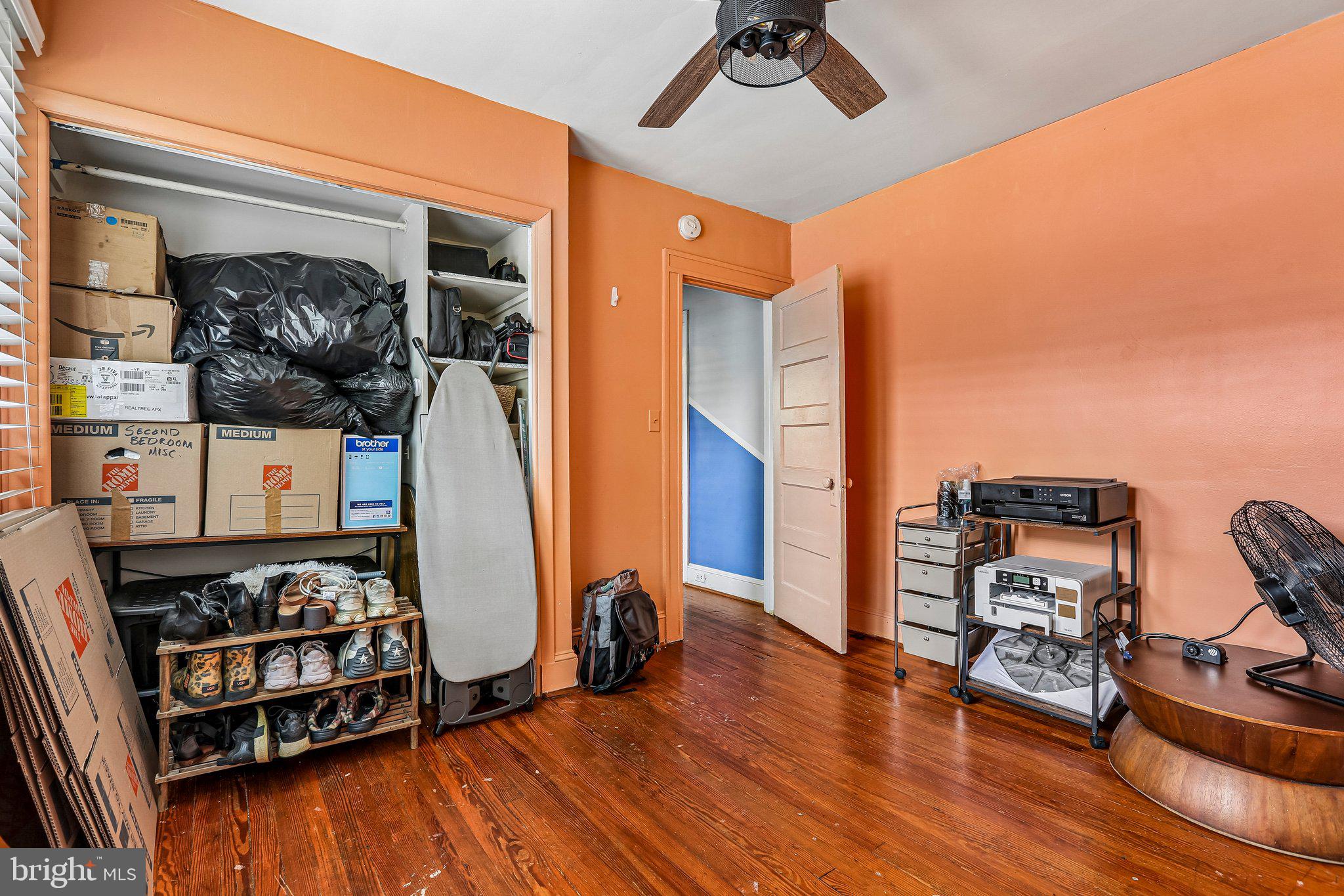 MOUNT WASHINGTON - Residential