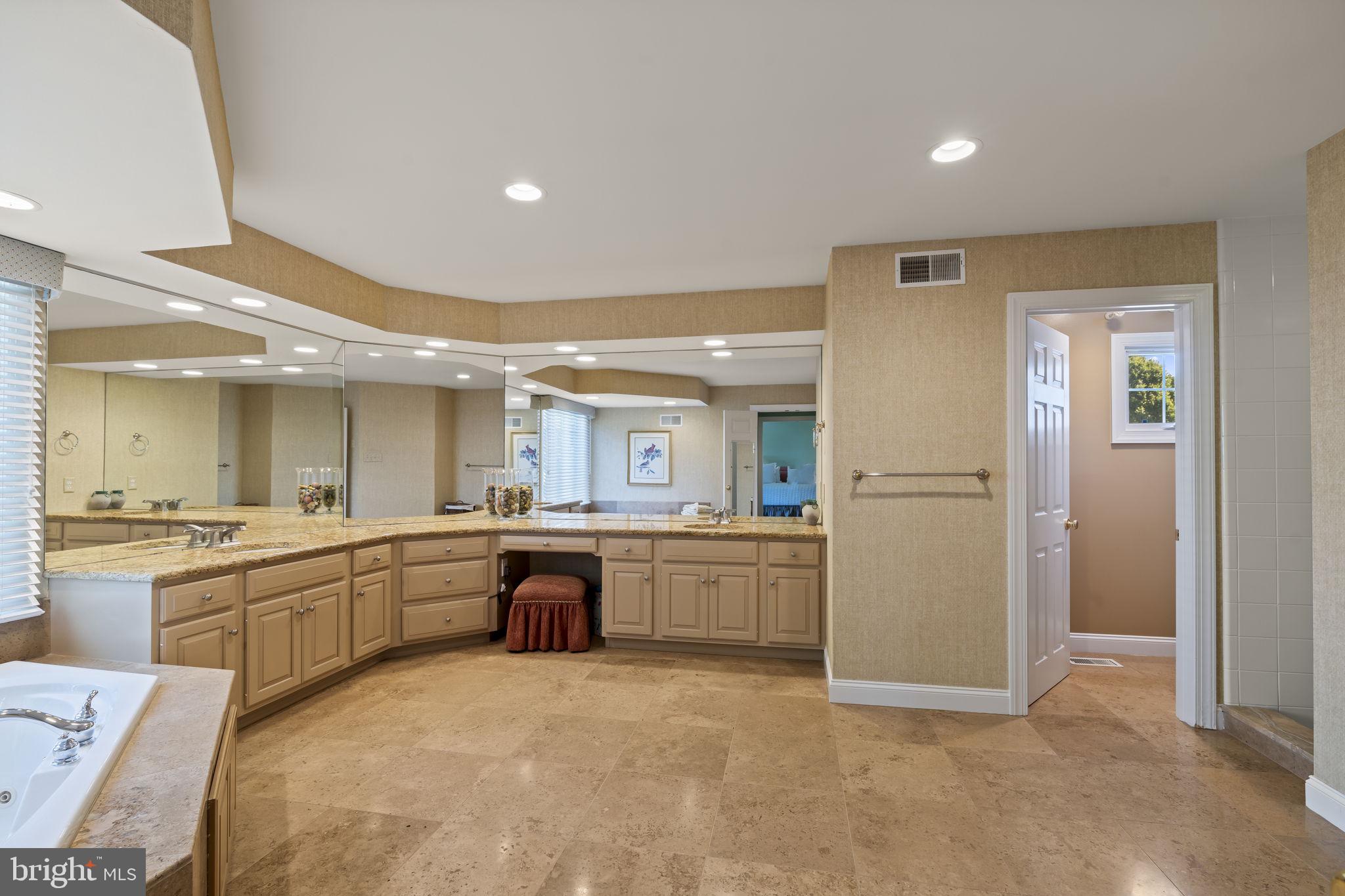 EDENTON - Residential