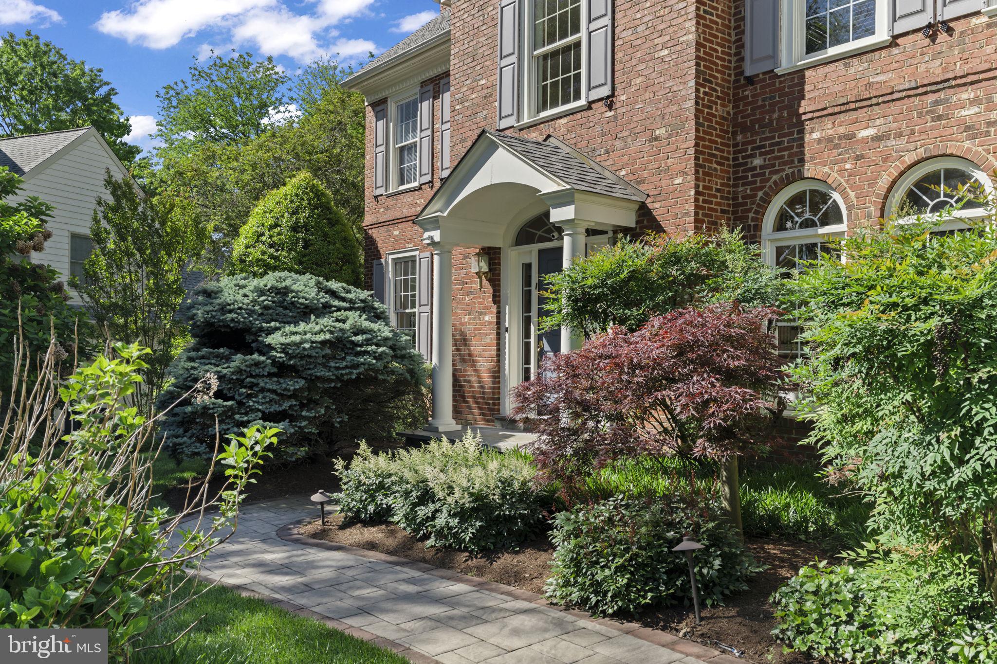 EDENTON - Residential