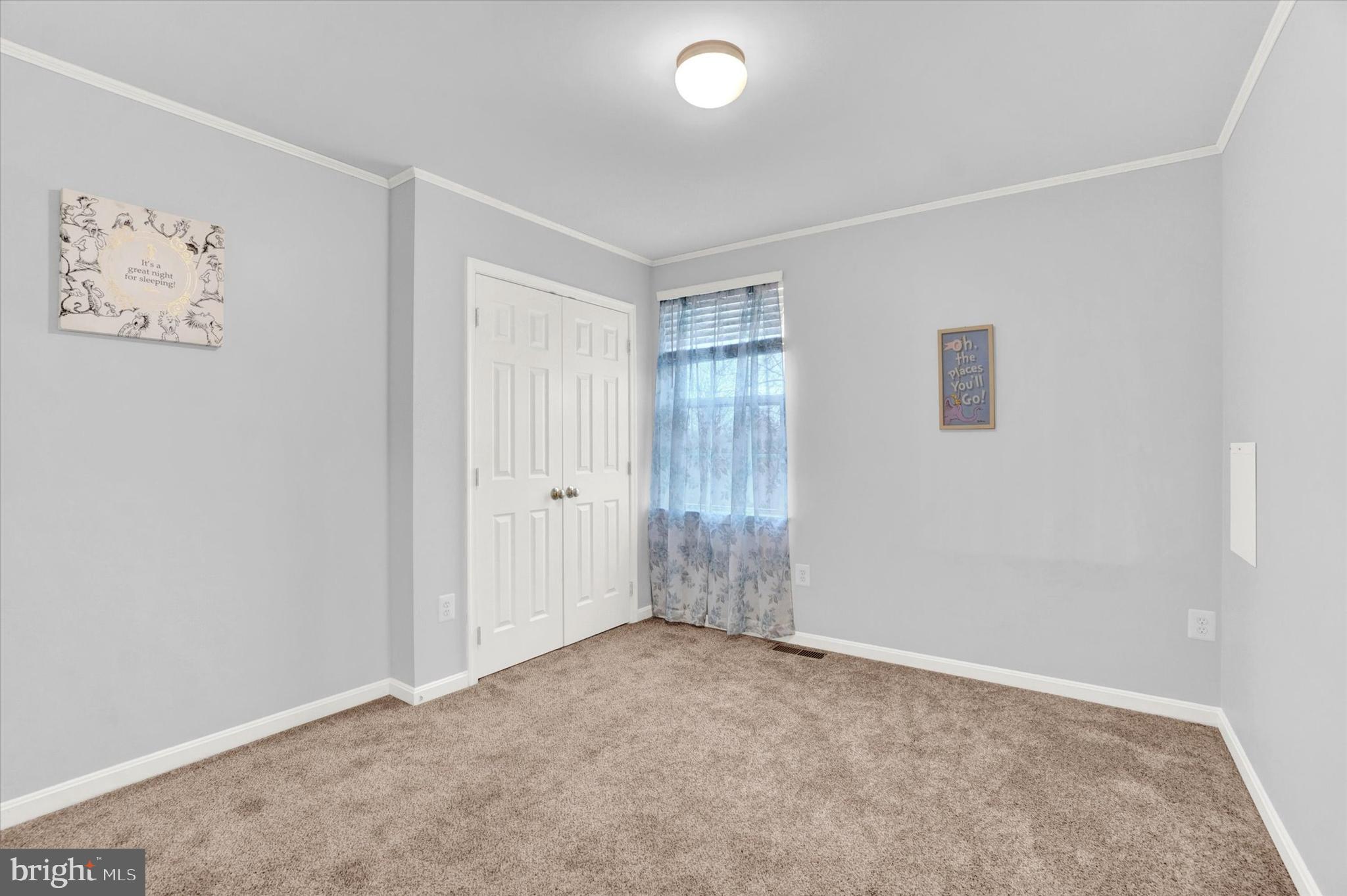HUNTER CREEK - Residential