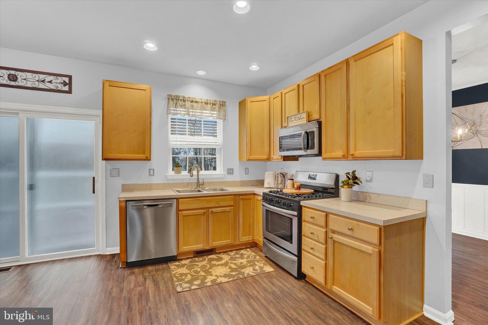 HUNTER CREEK - Residential