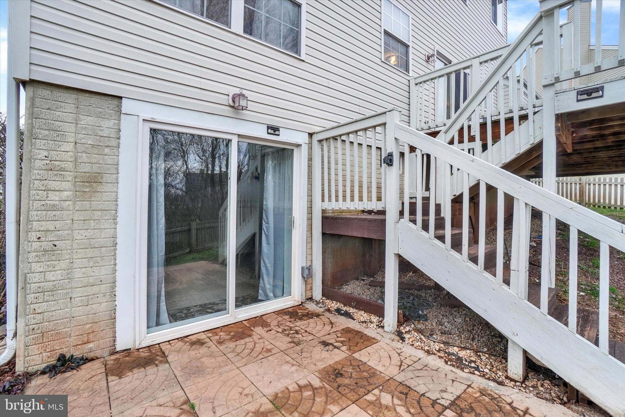HUNTER CREEK - Residential
