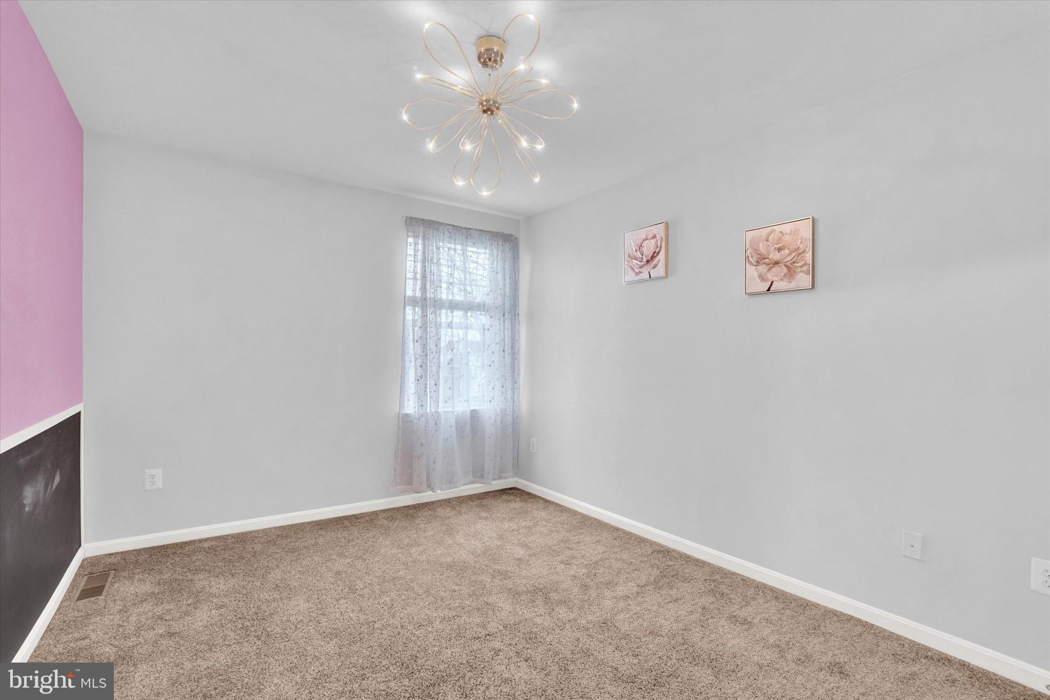 HUNTER CREEK - Residential