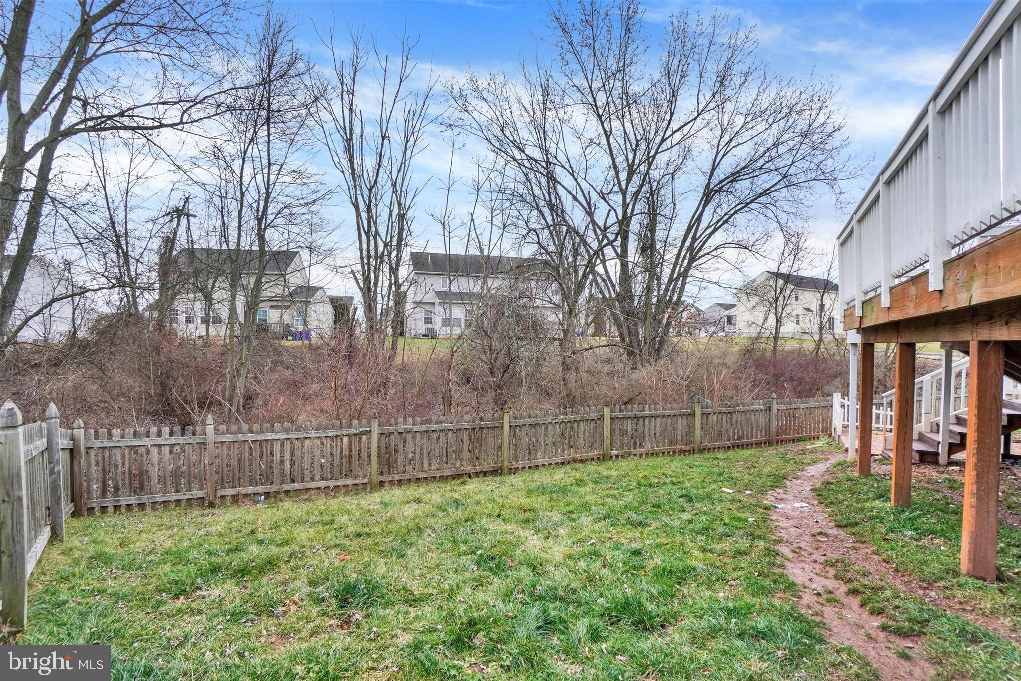 HUNTER CREEK - Residential