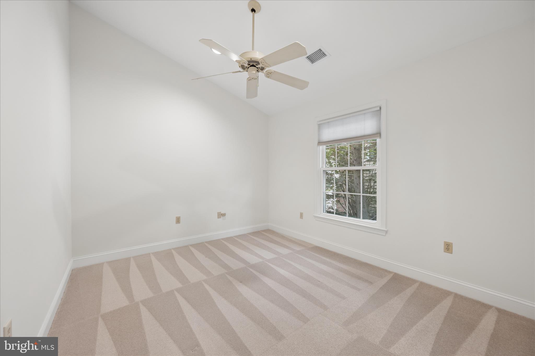 SOUTH WOODSIDE PARK - Residential