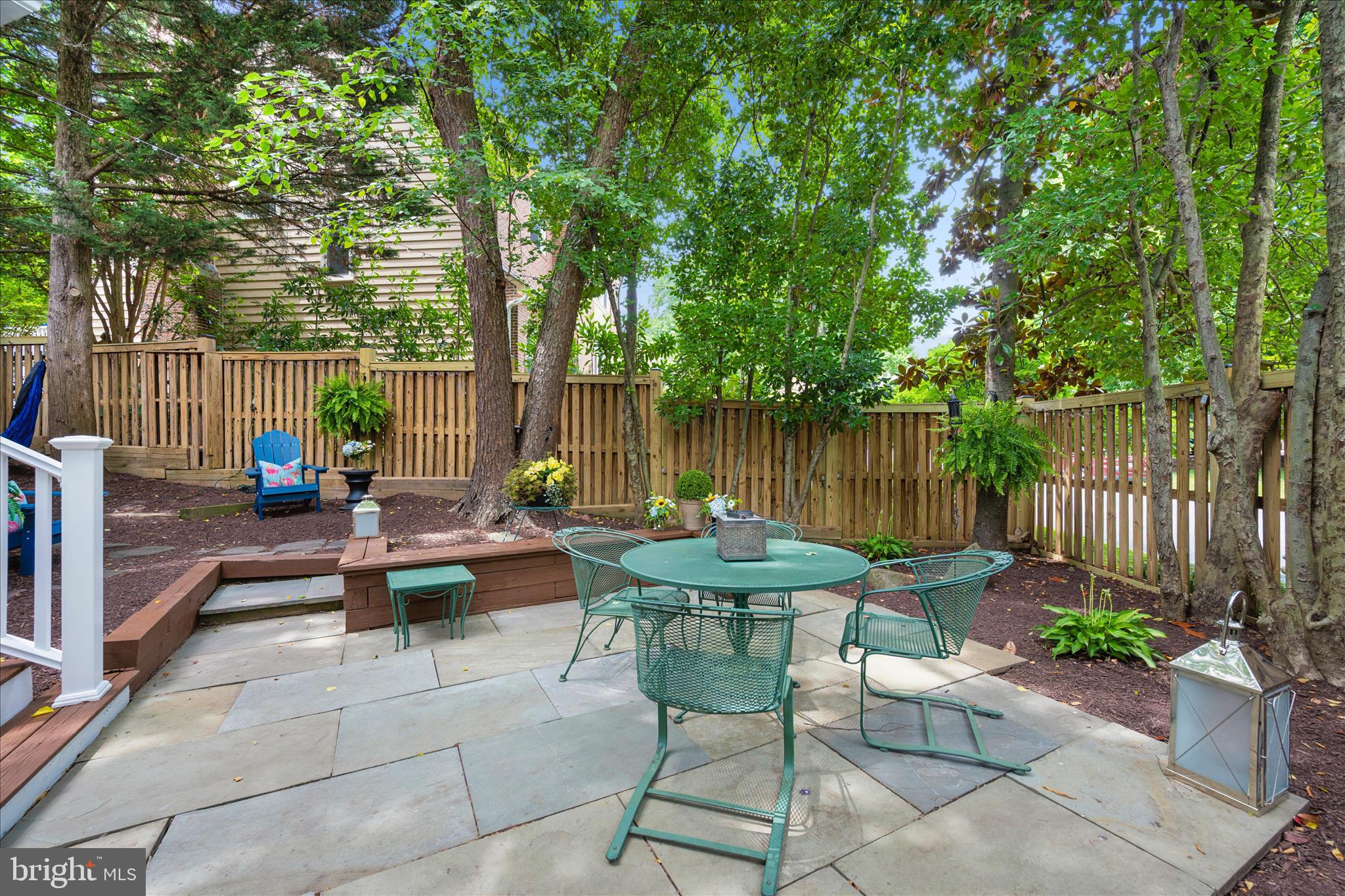 SOUTH WOODSIDE PARK - Residential