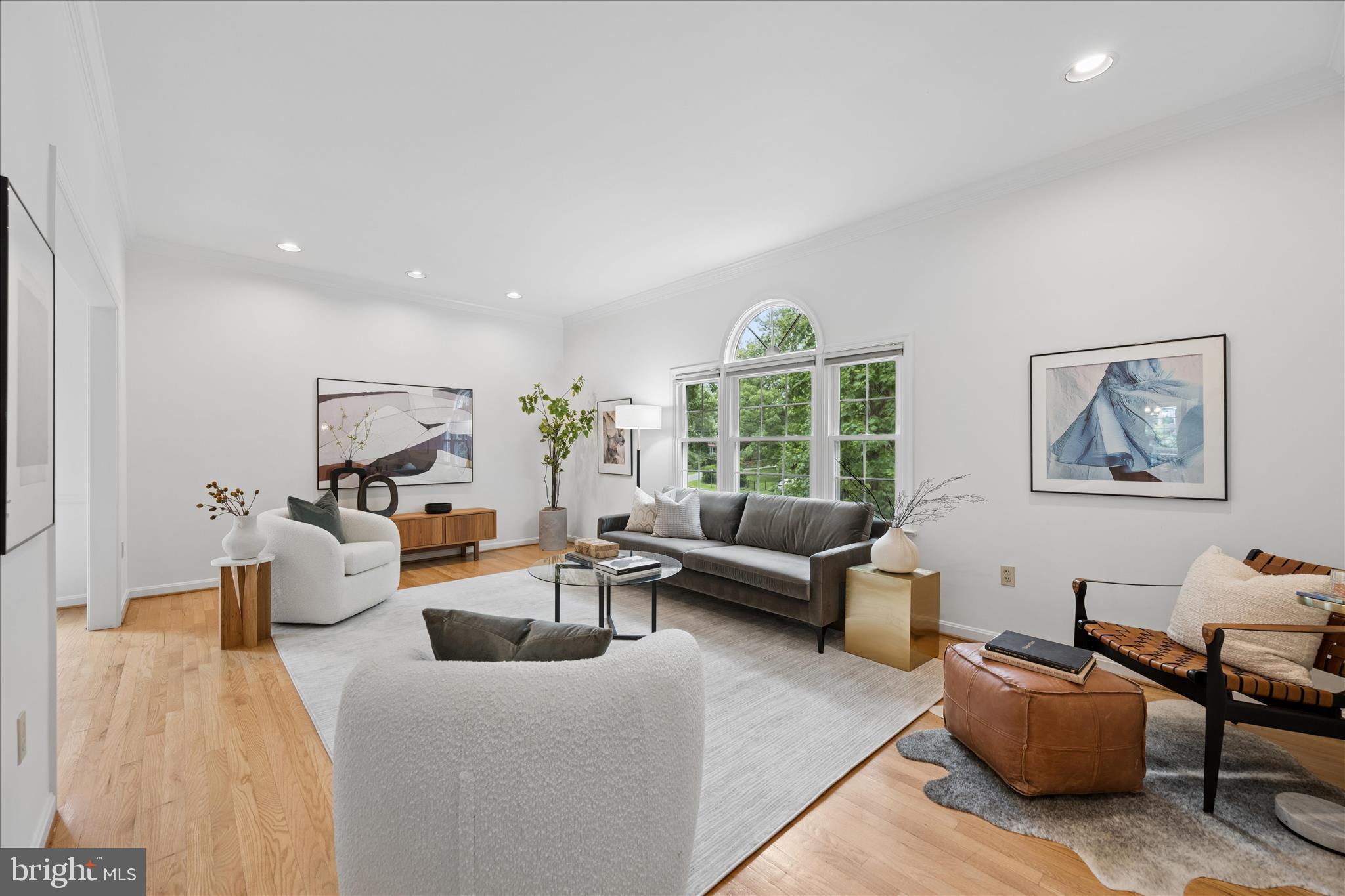 SOUTH WOODSIDE PARK - Residential