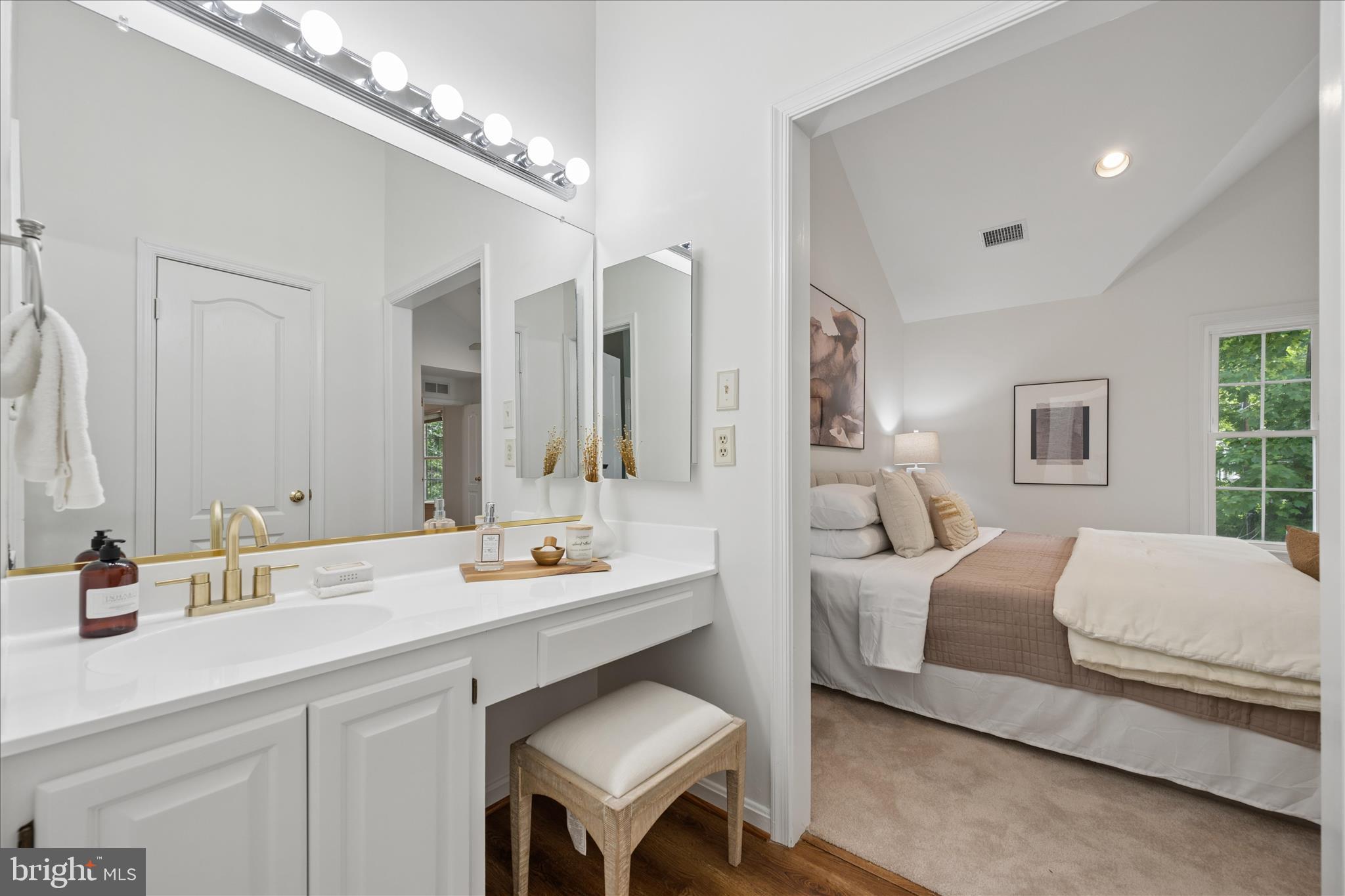 SOUTH WOODSIDE PARK - Residential