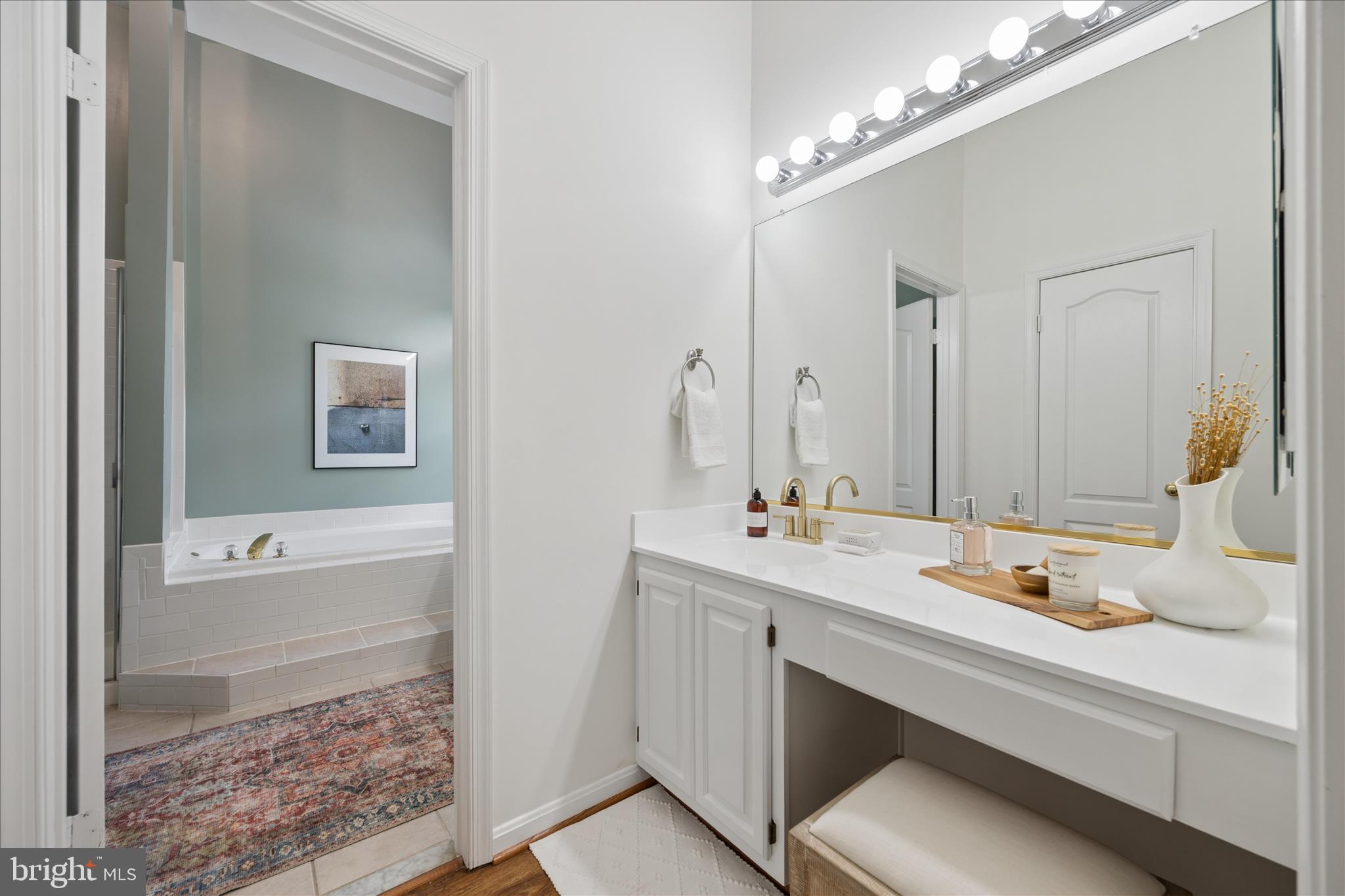 SOUTH WOODSIDE PARK - Residential