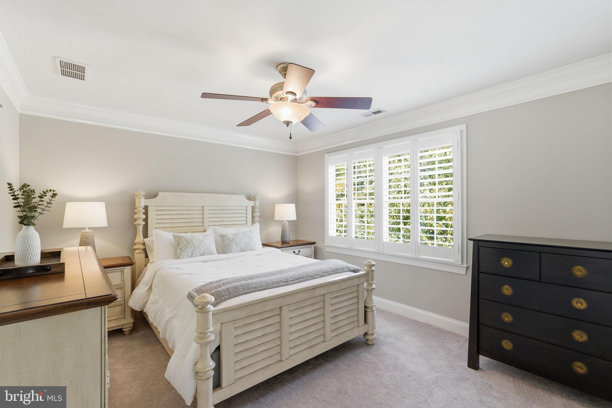 BELMONT COUNTRY CLUB - Residential
