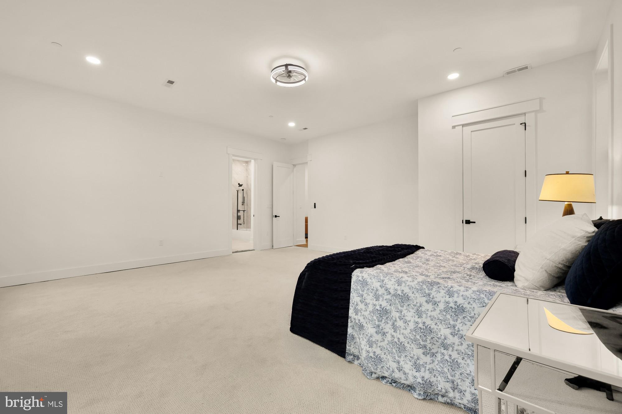 TAKOMA PARK - Residential