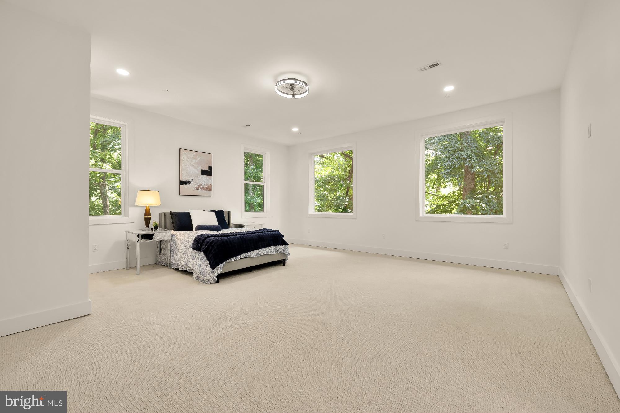 TAKOMA PARK - Residential