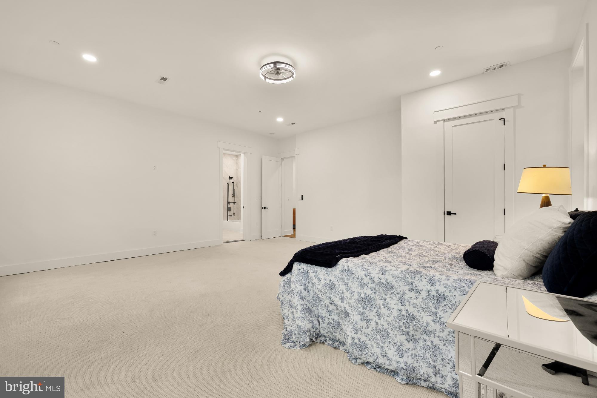 TAKOMA PARK - Residential