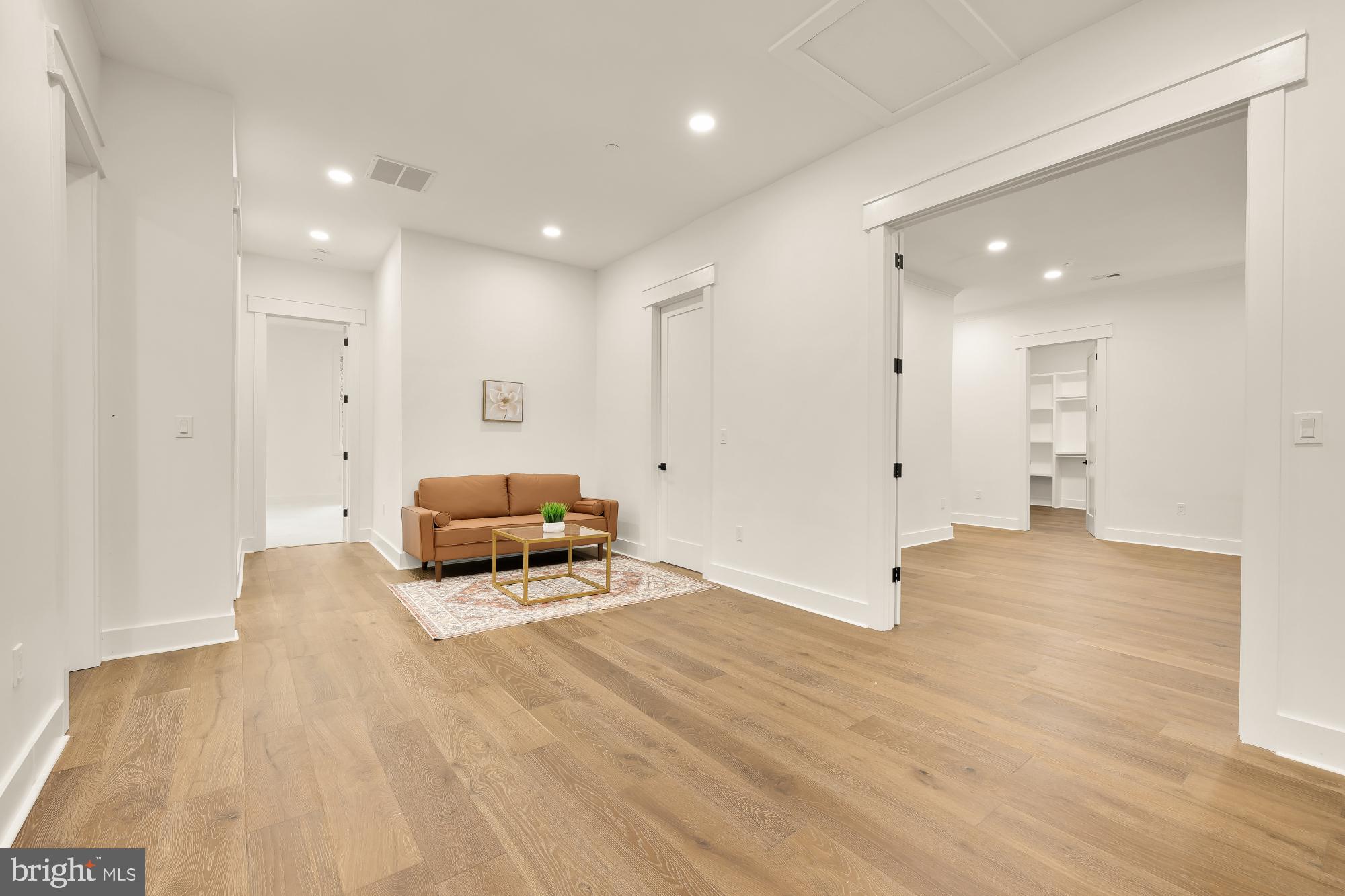 TAKOMA PARK - Residential