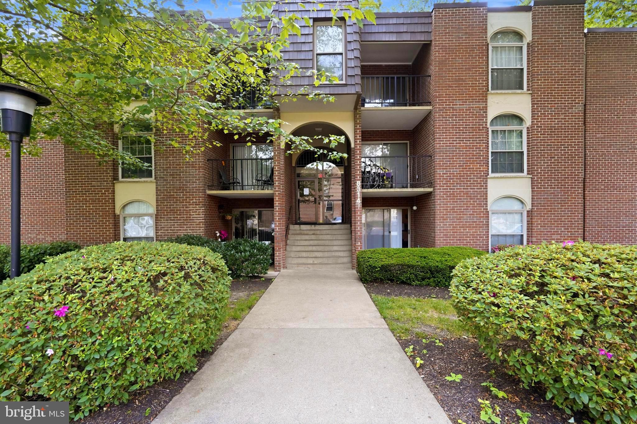 WOODBURN VILLAGE - Residential