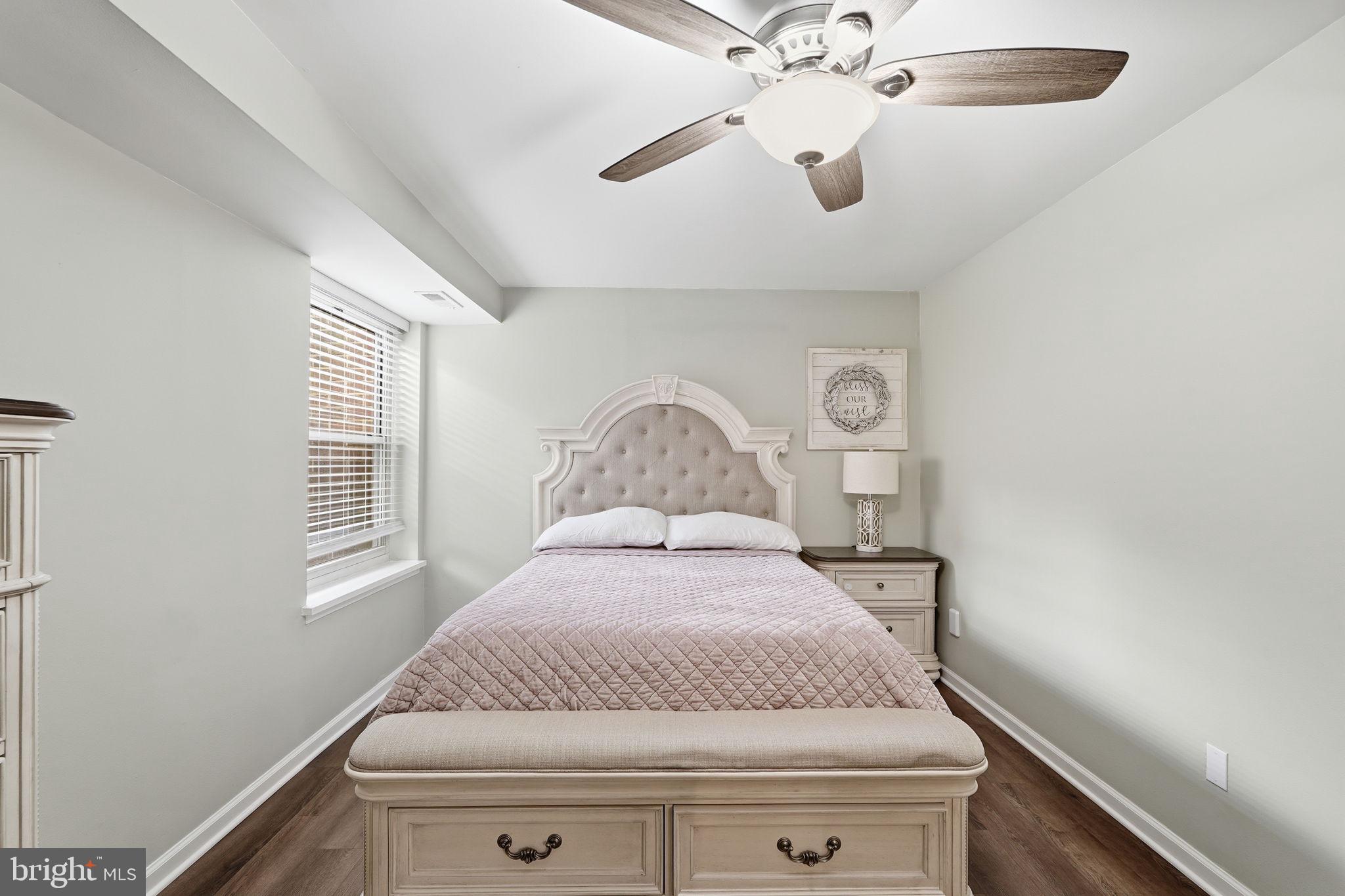 WOODBURN VILLAGE - Residential