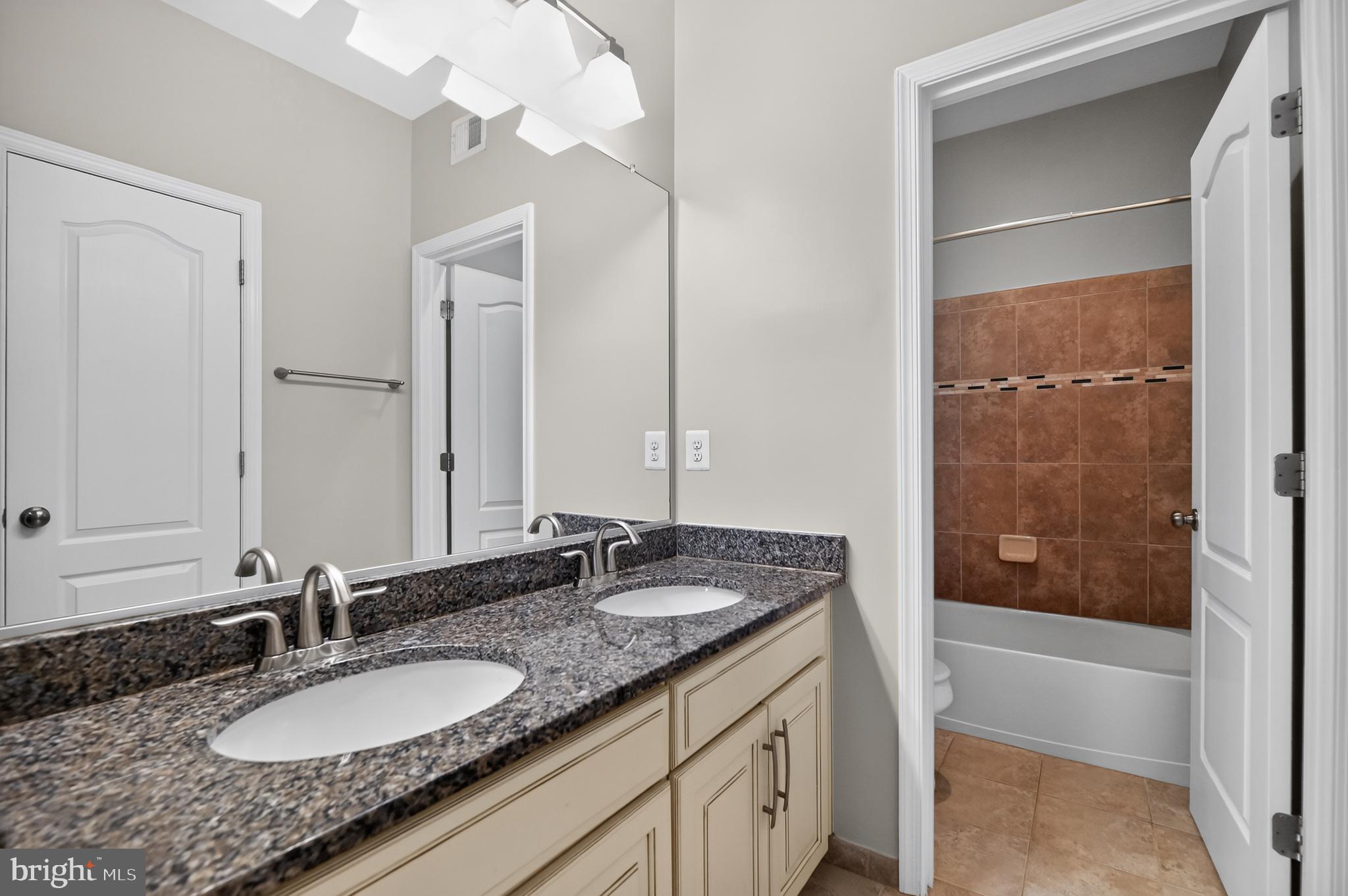 STONE RIDGE SOUTH - Residential