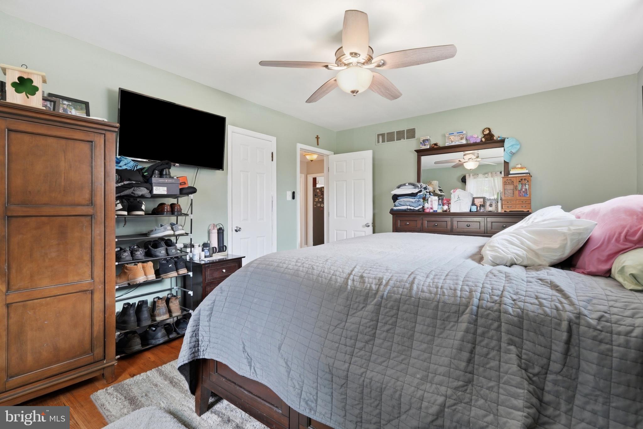 MILMONT PARK - Residential