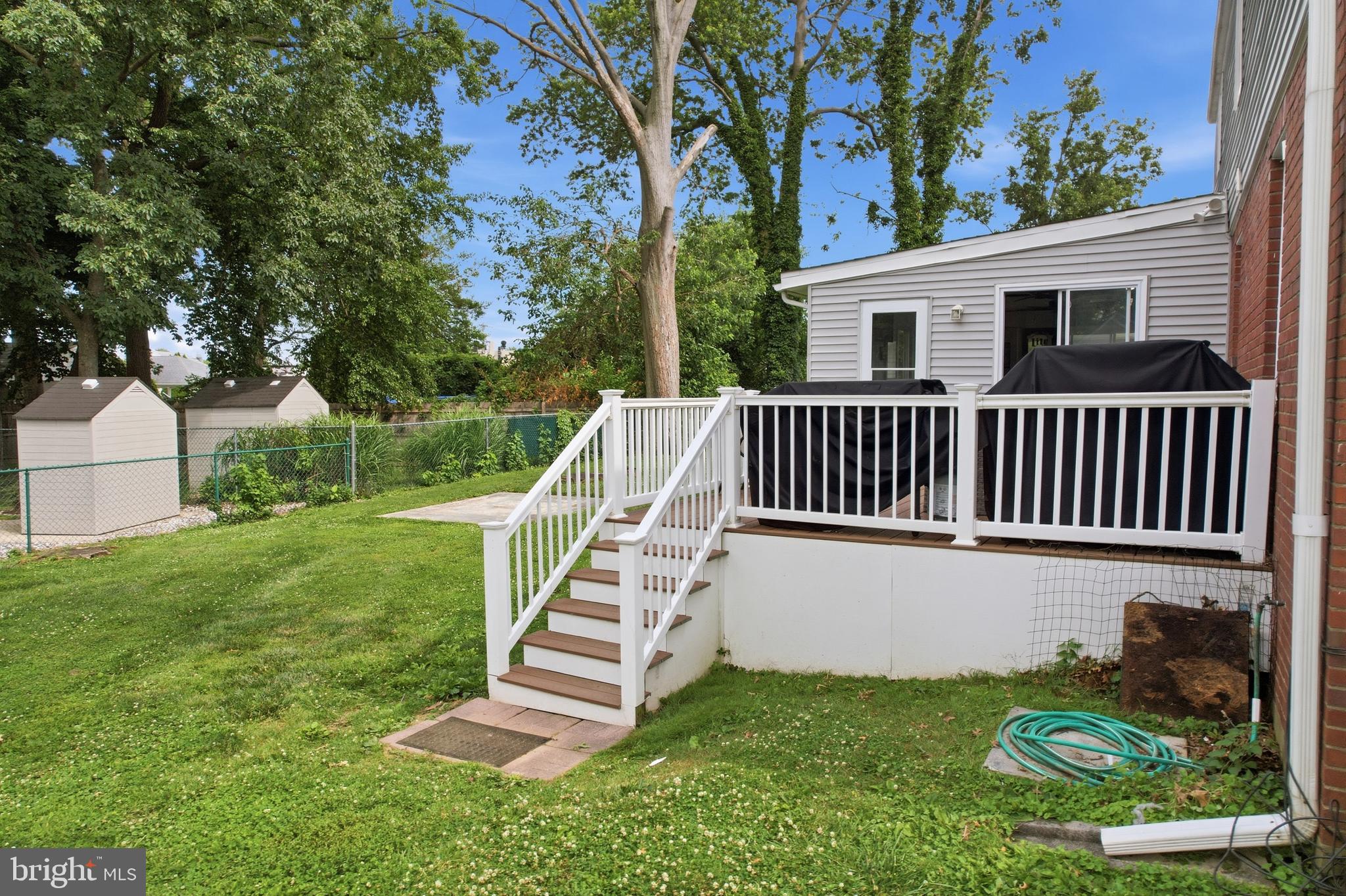 MILMONT PARK - Residential