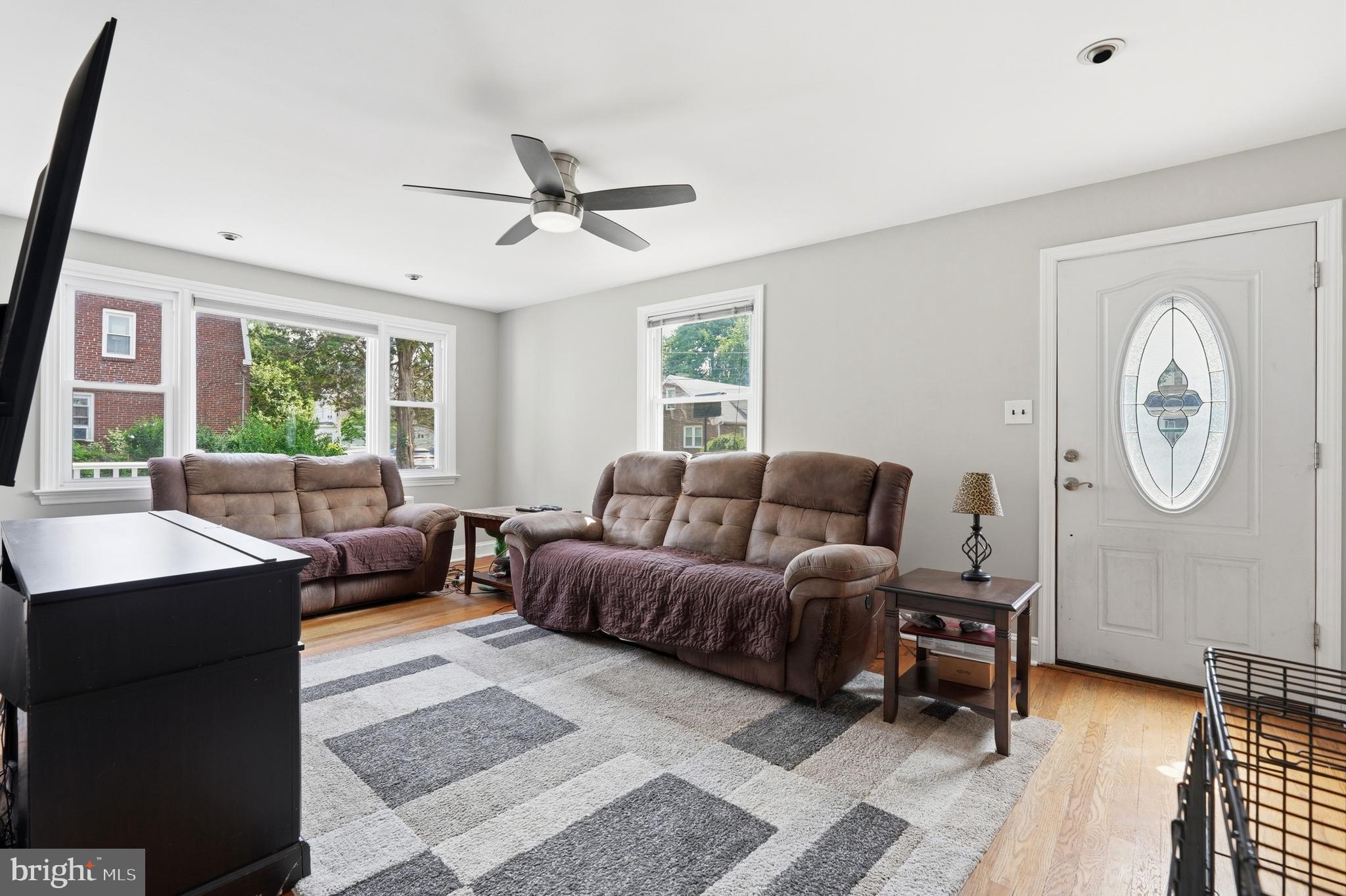 MILMONT PARK - Residential