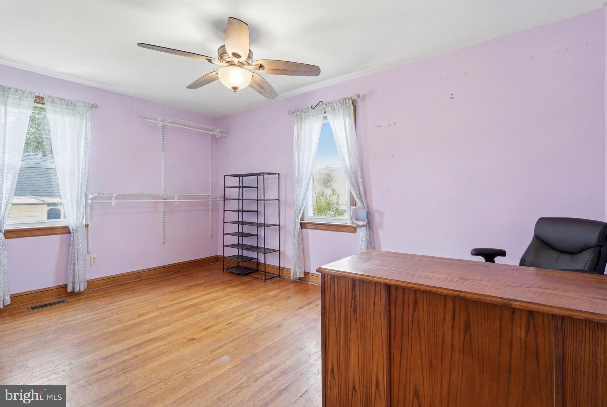 MILMONT PARK - Residential