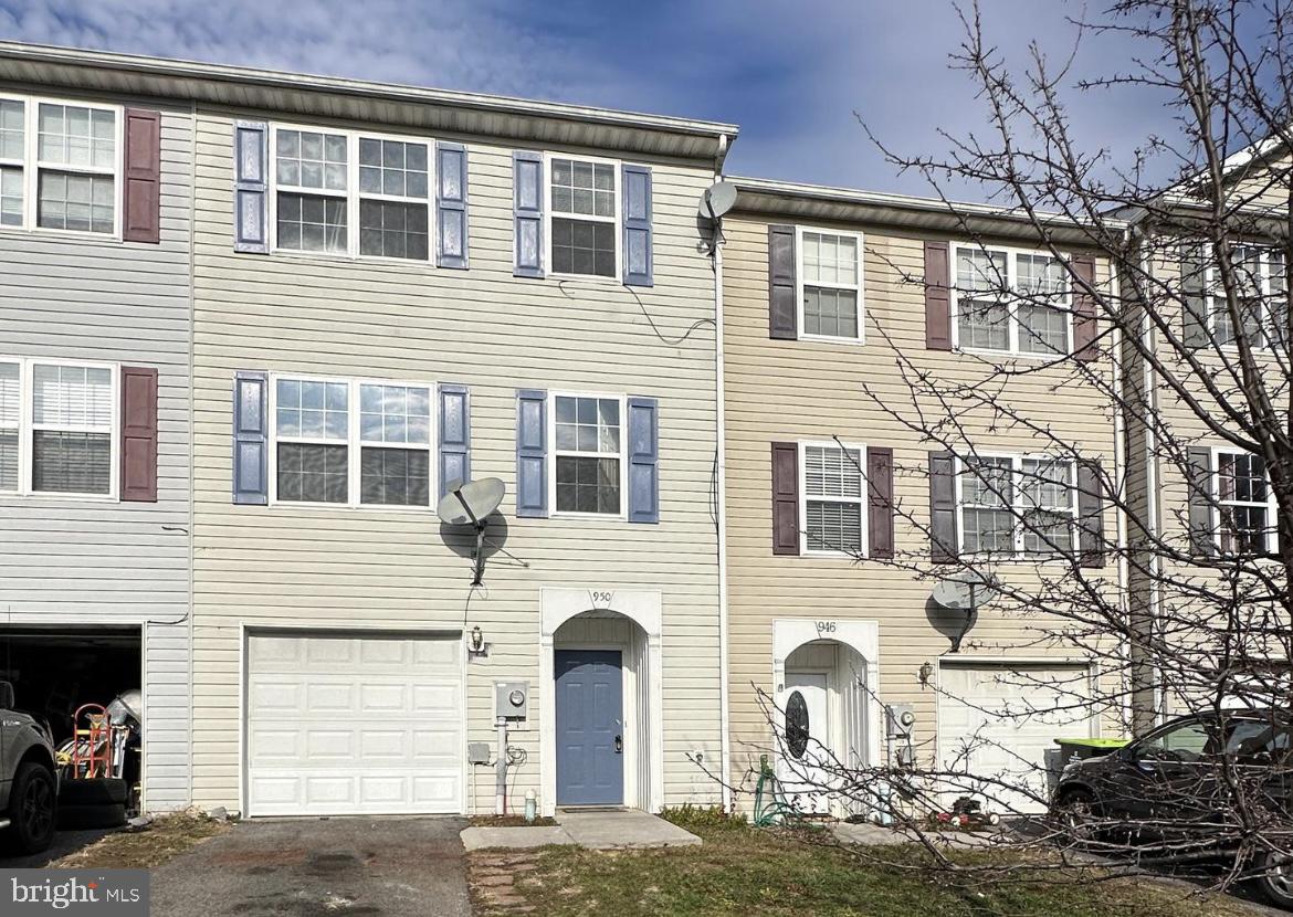 MILLS FARM - Residential Lease