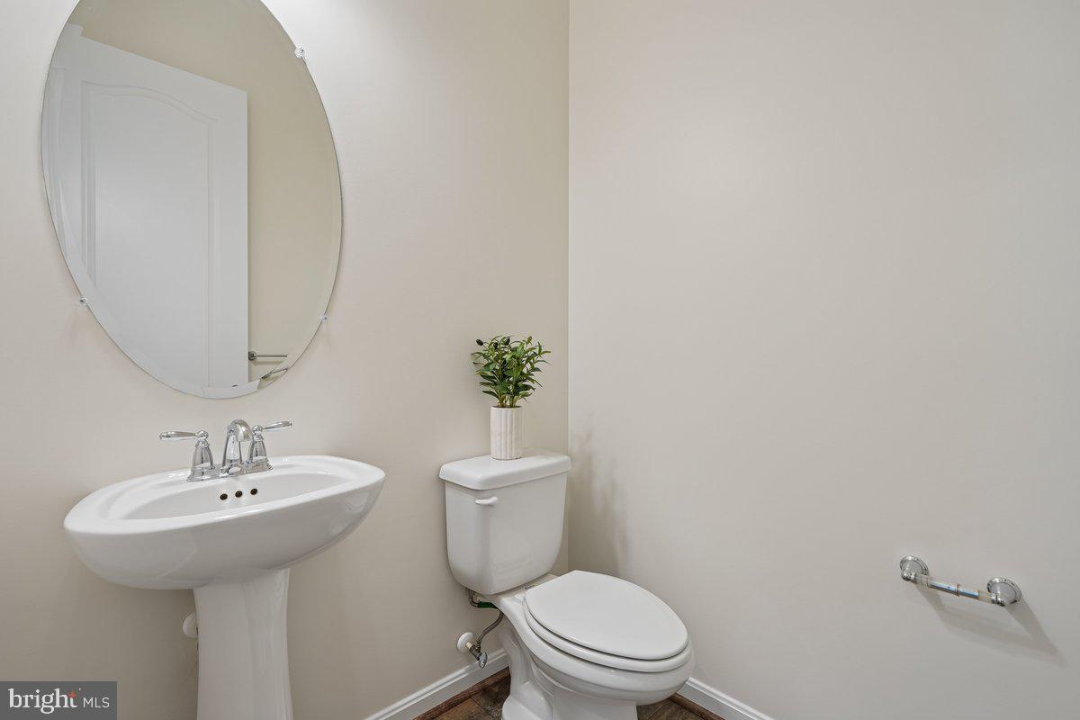 FAIRVIEW MANOR - Residential