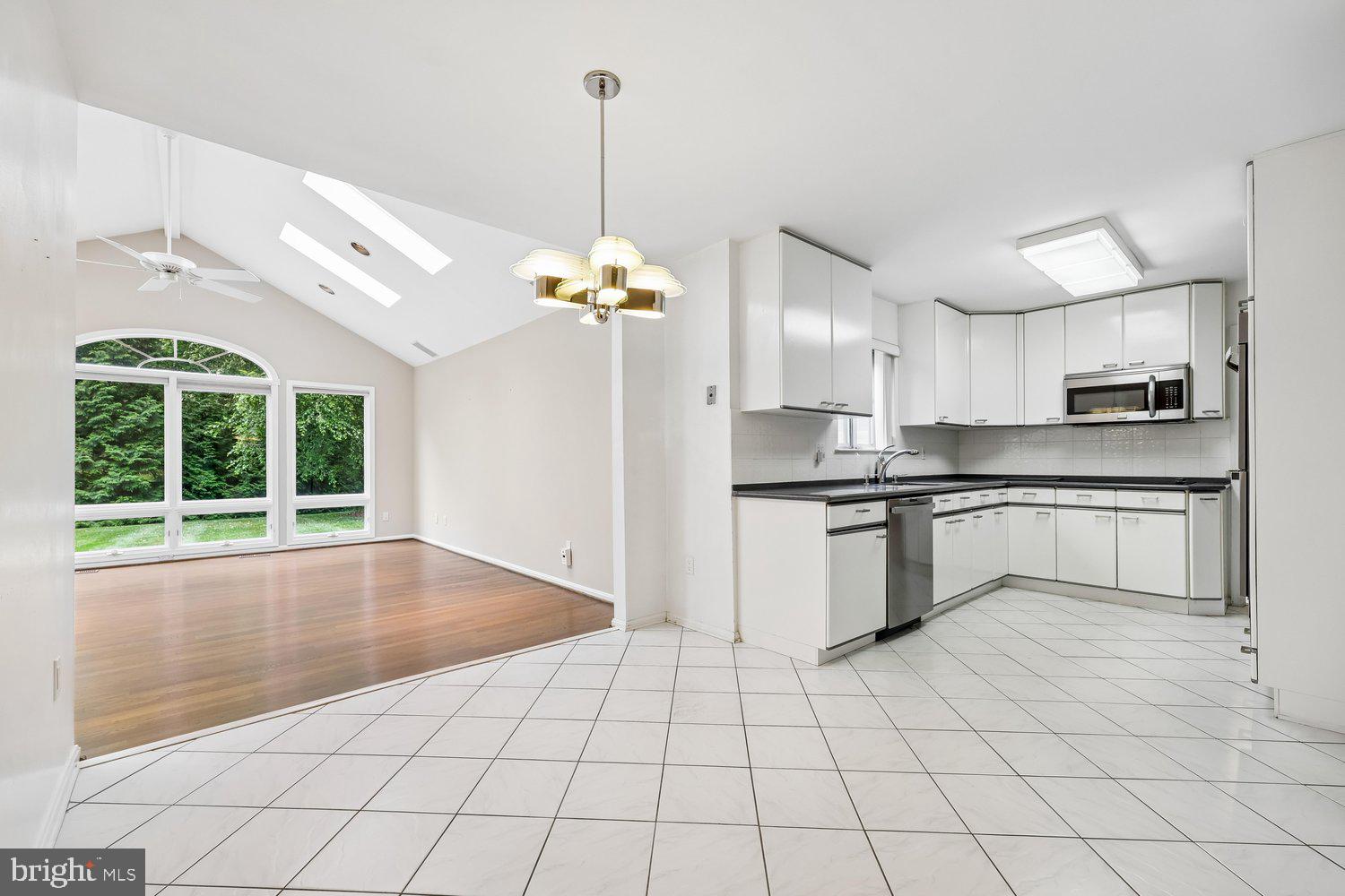 BEDFORDSHIRE - Residential