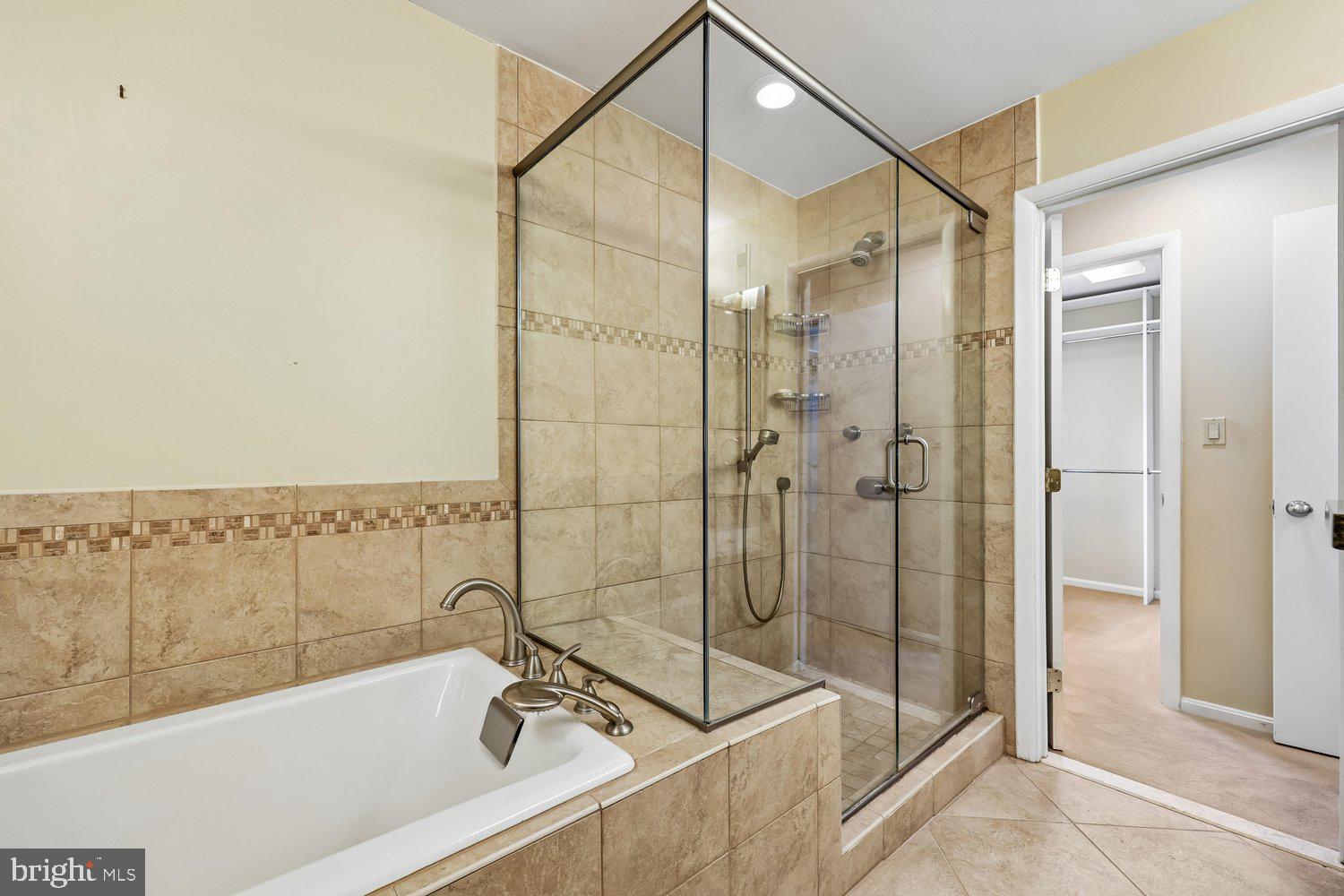 BEDFORDSHIRE - Residential