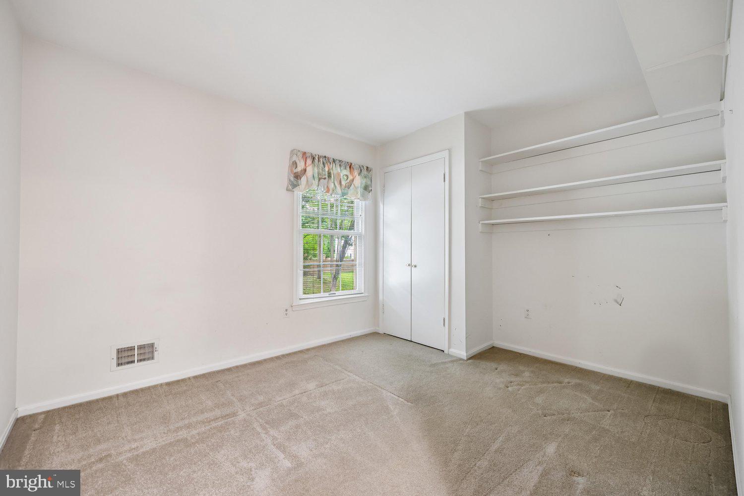 BEDFORDSHIRE - Residential