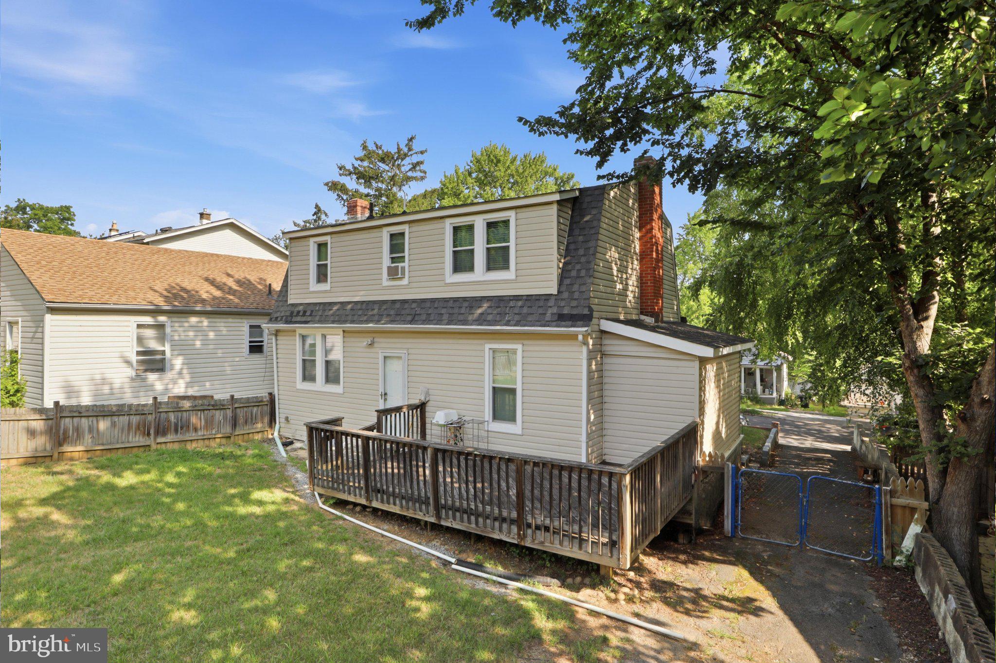 MOUNT RAINIER - Residential