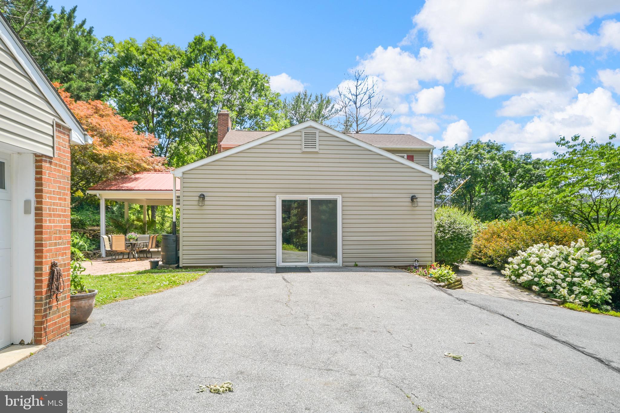 WESTWOOD - Residential