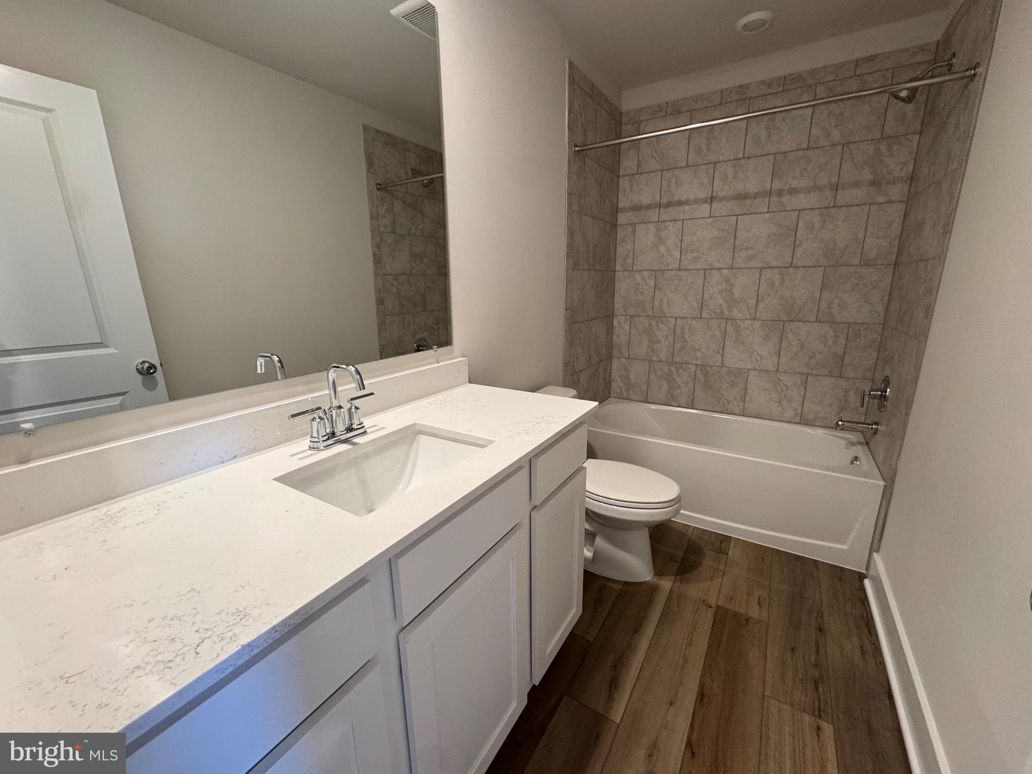 LAKESIDE AT TRAPPE - Residential