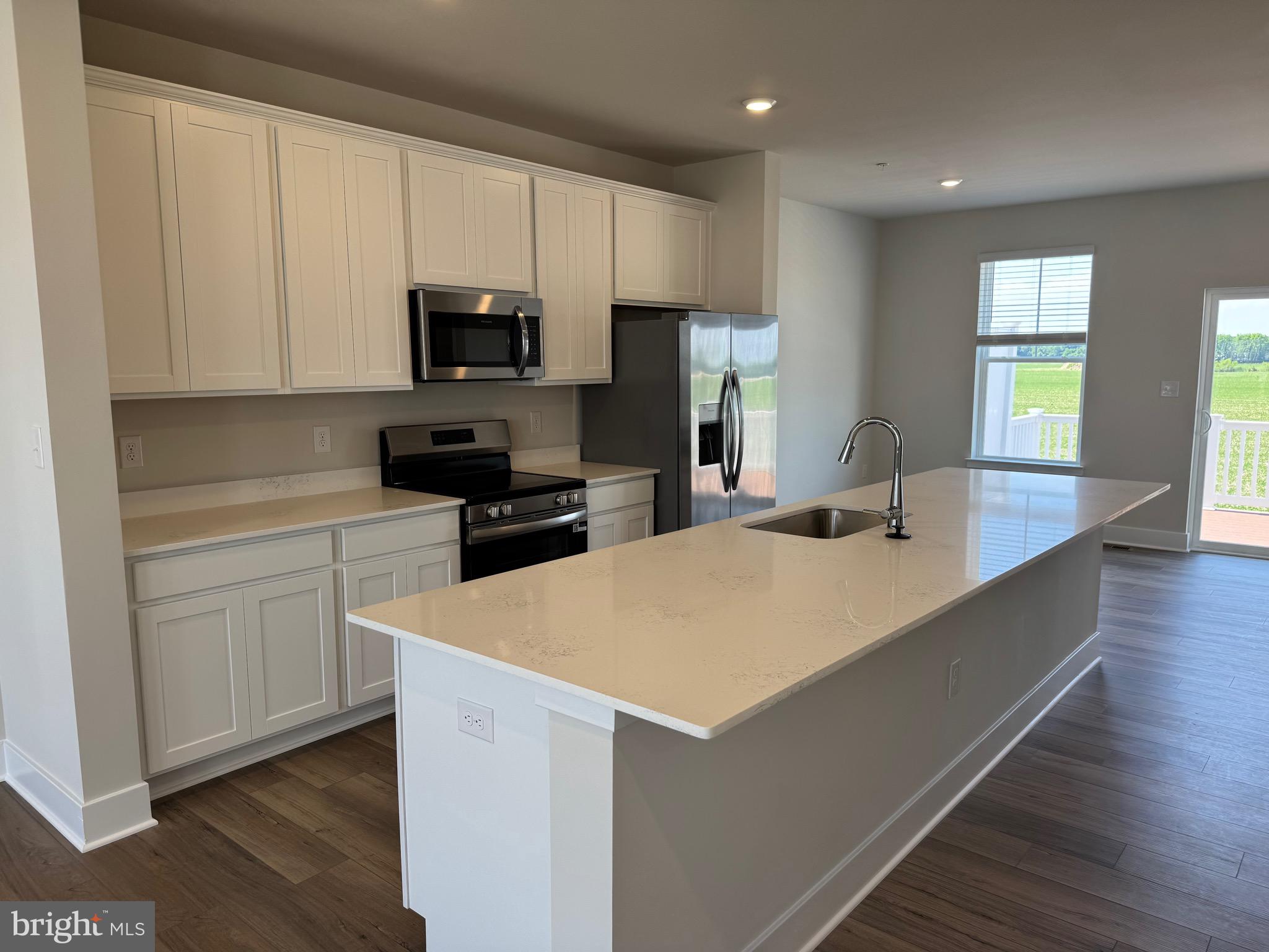 LAKESIDE AT TRAPPE - Residential