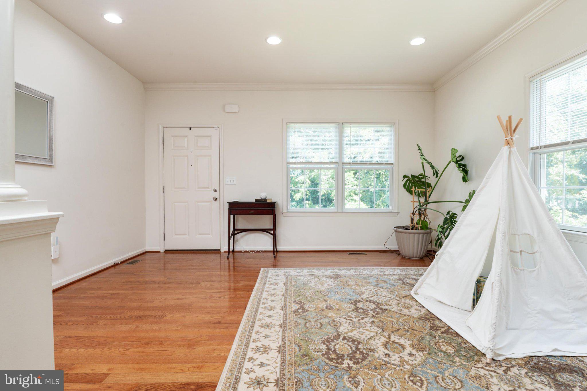 SABRINA PARK - Residential