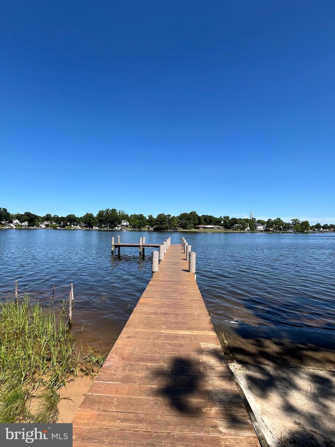 ELIZABETHS LANDING - Residential