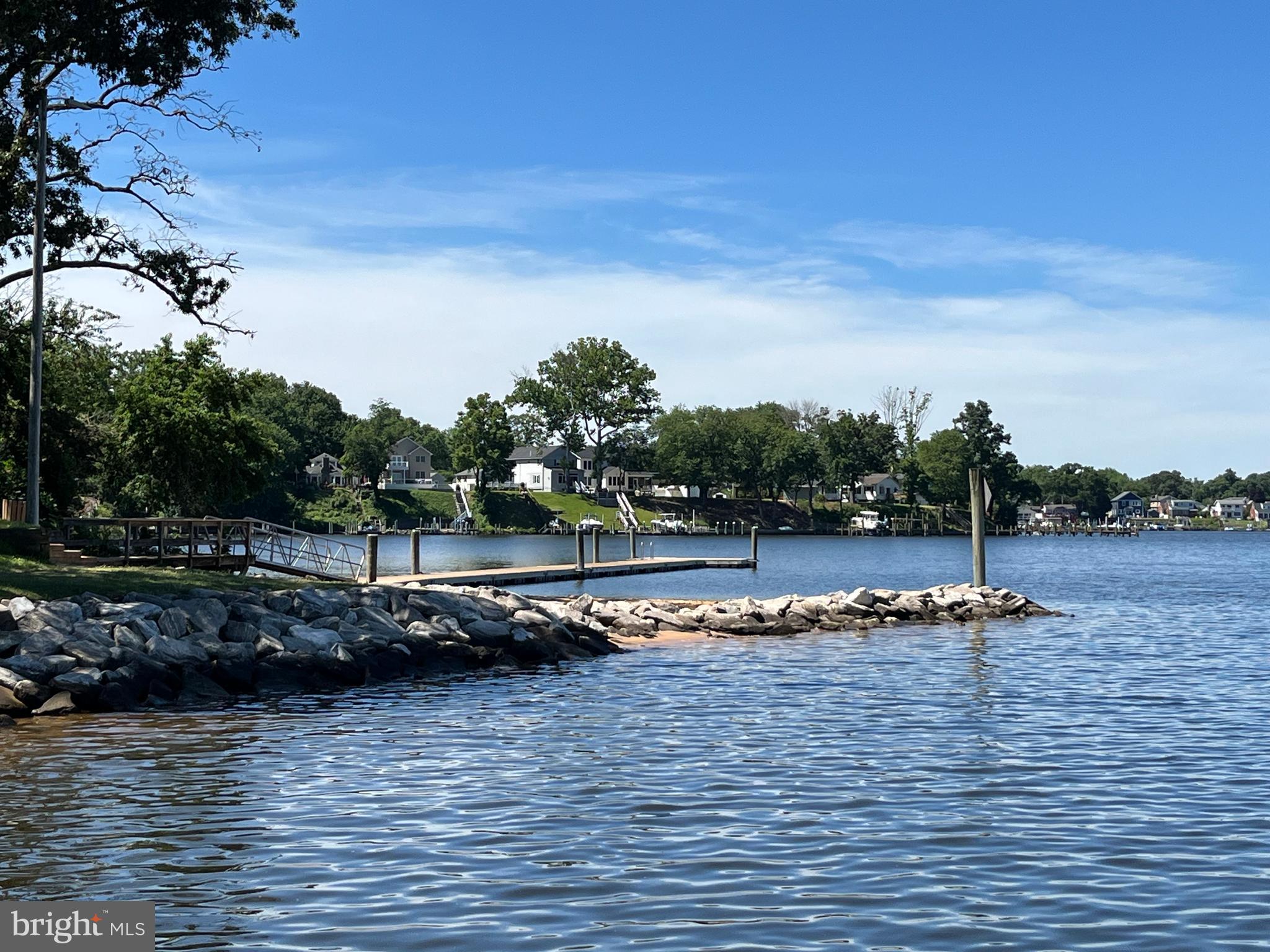 ELIZABETHS LANDING - Residential