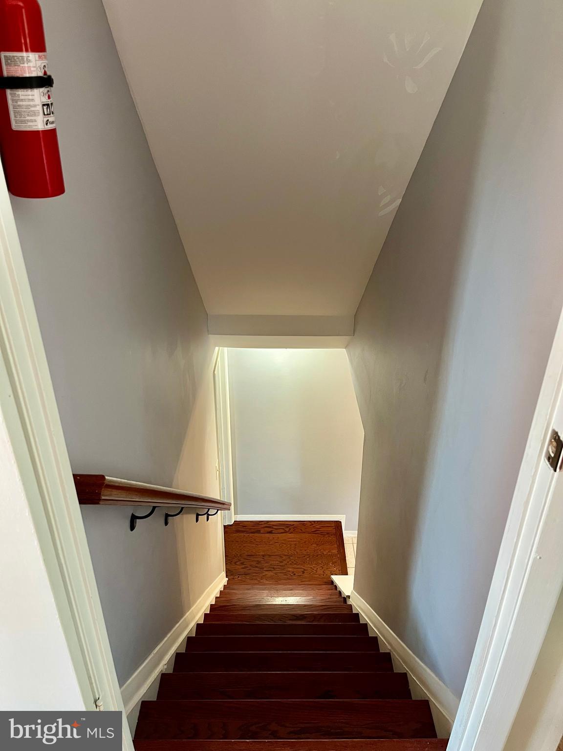 ELIZABETHS LANDING - Residential