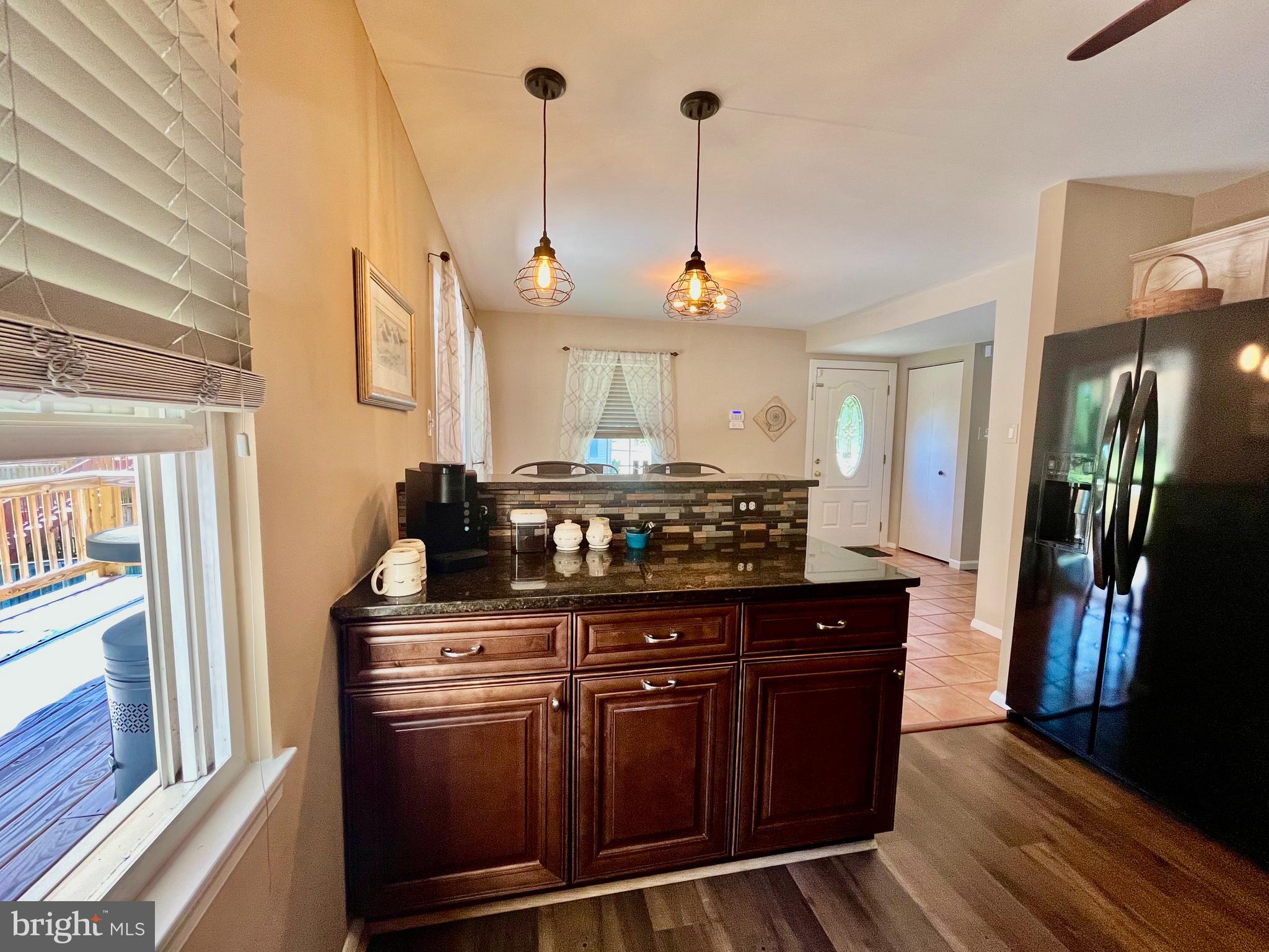 ELIZABETHS LANDING - Residential