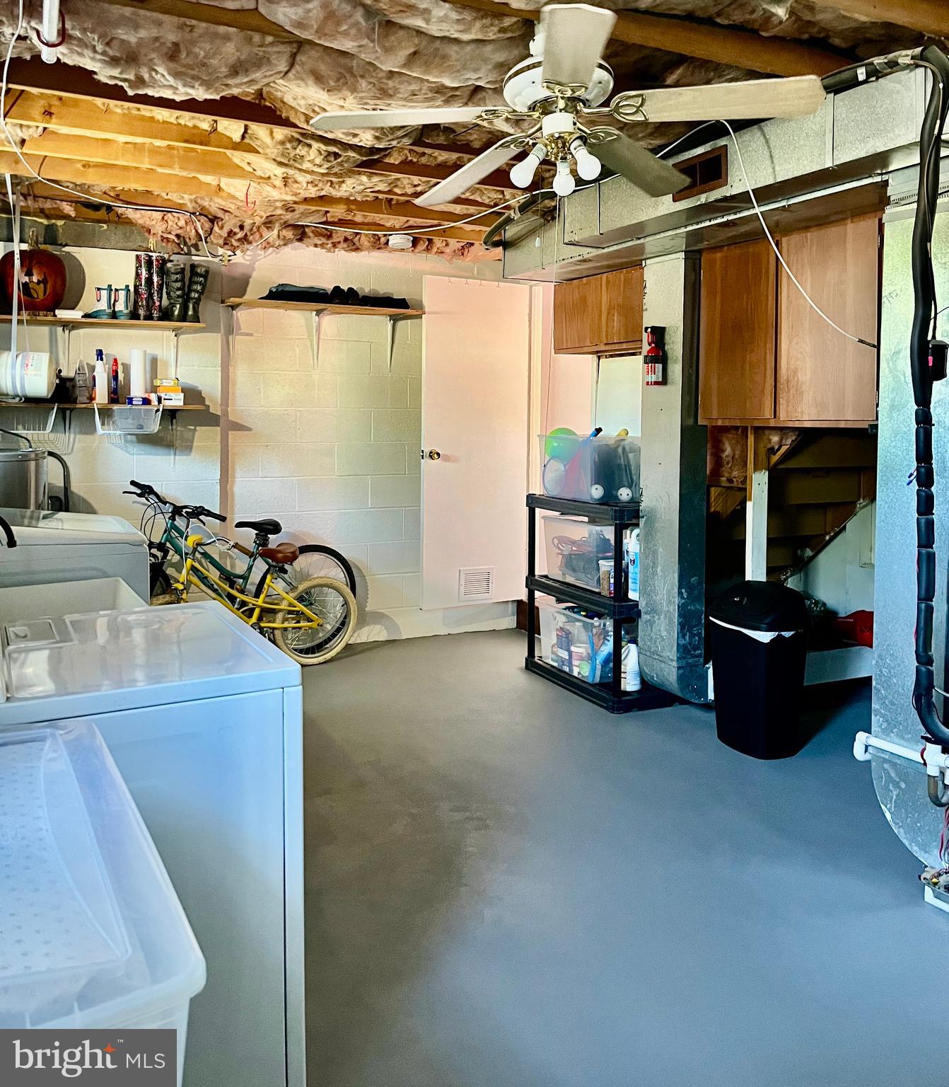 ELIZABETHS LANDING - Residential