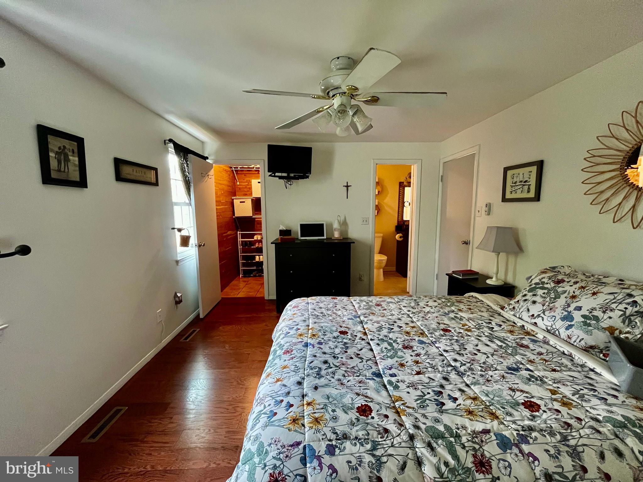 ELIZABETHS LANDING - Residential