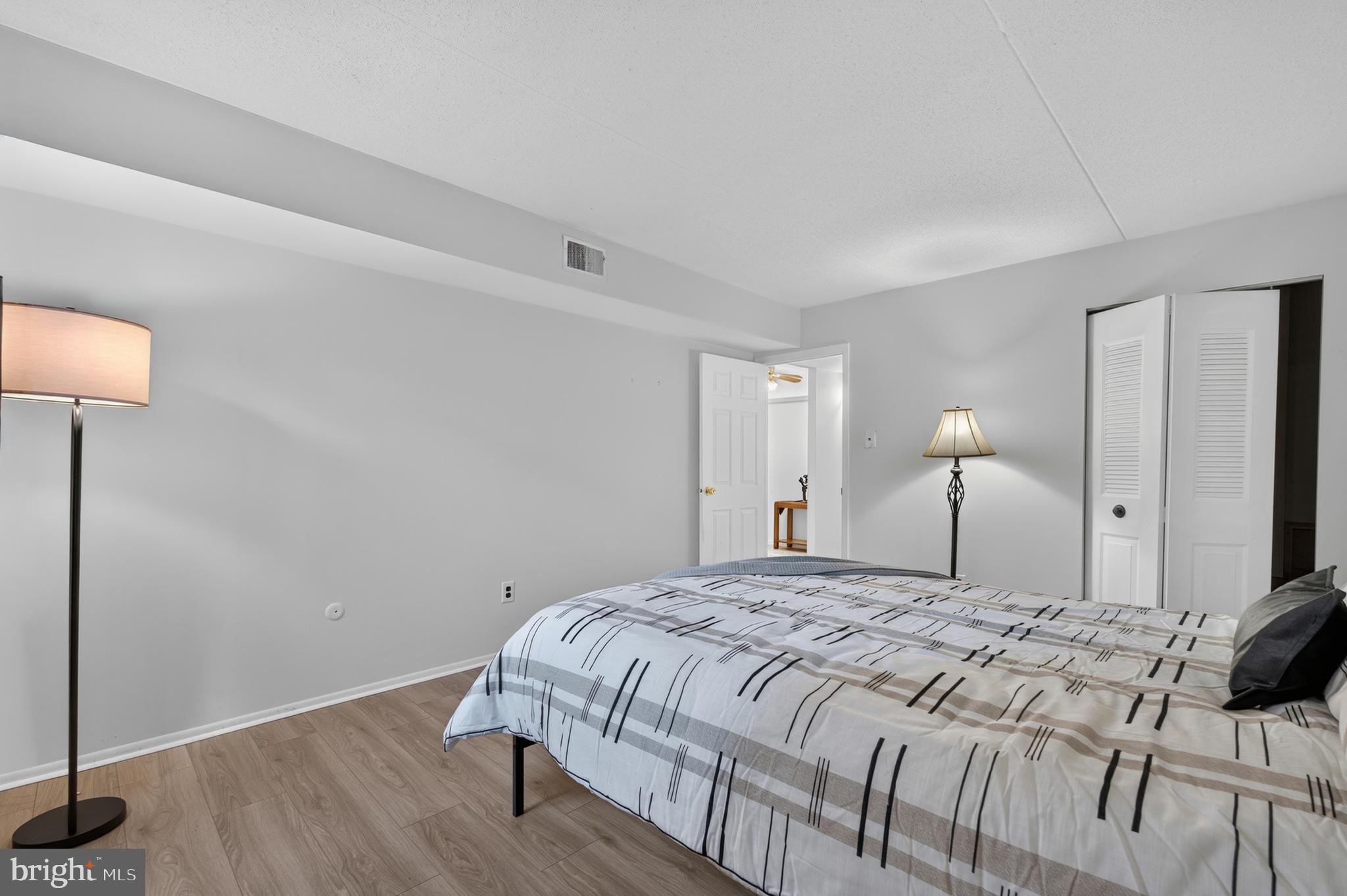 HILLTOP - Residential