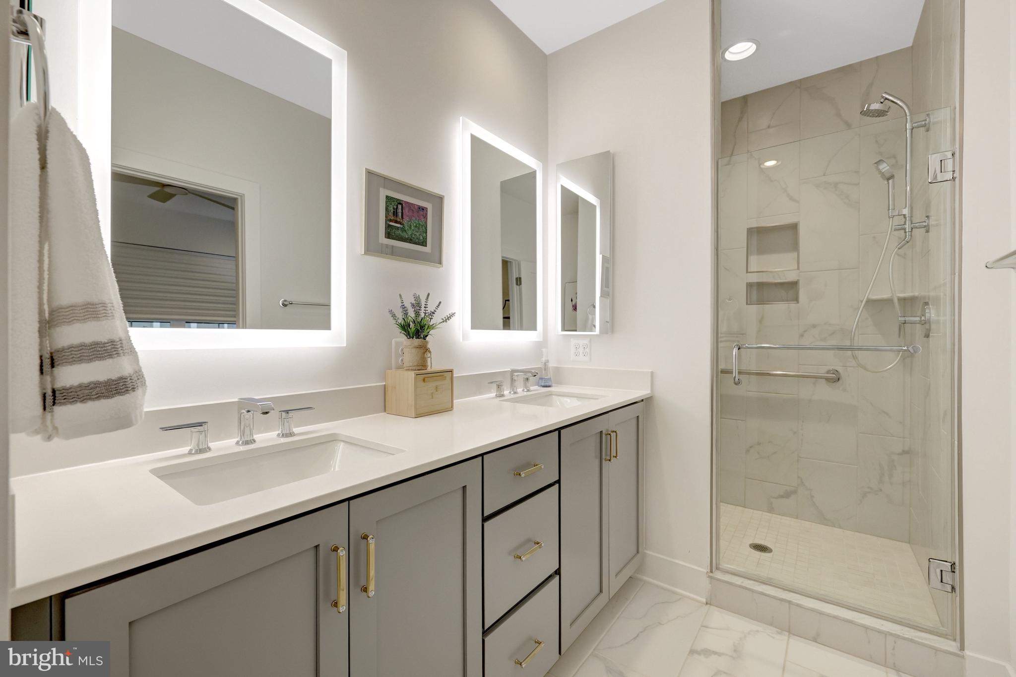 RESTON STATION - Residential