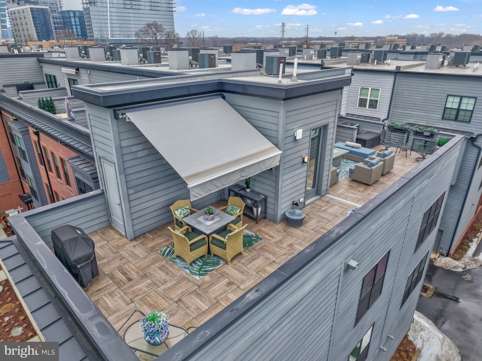RESTON STATION - Residential