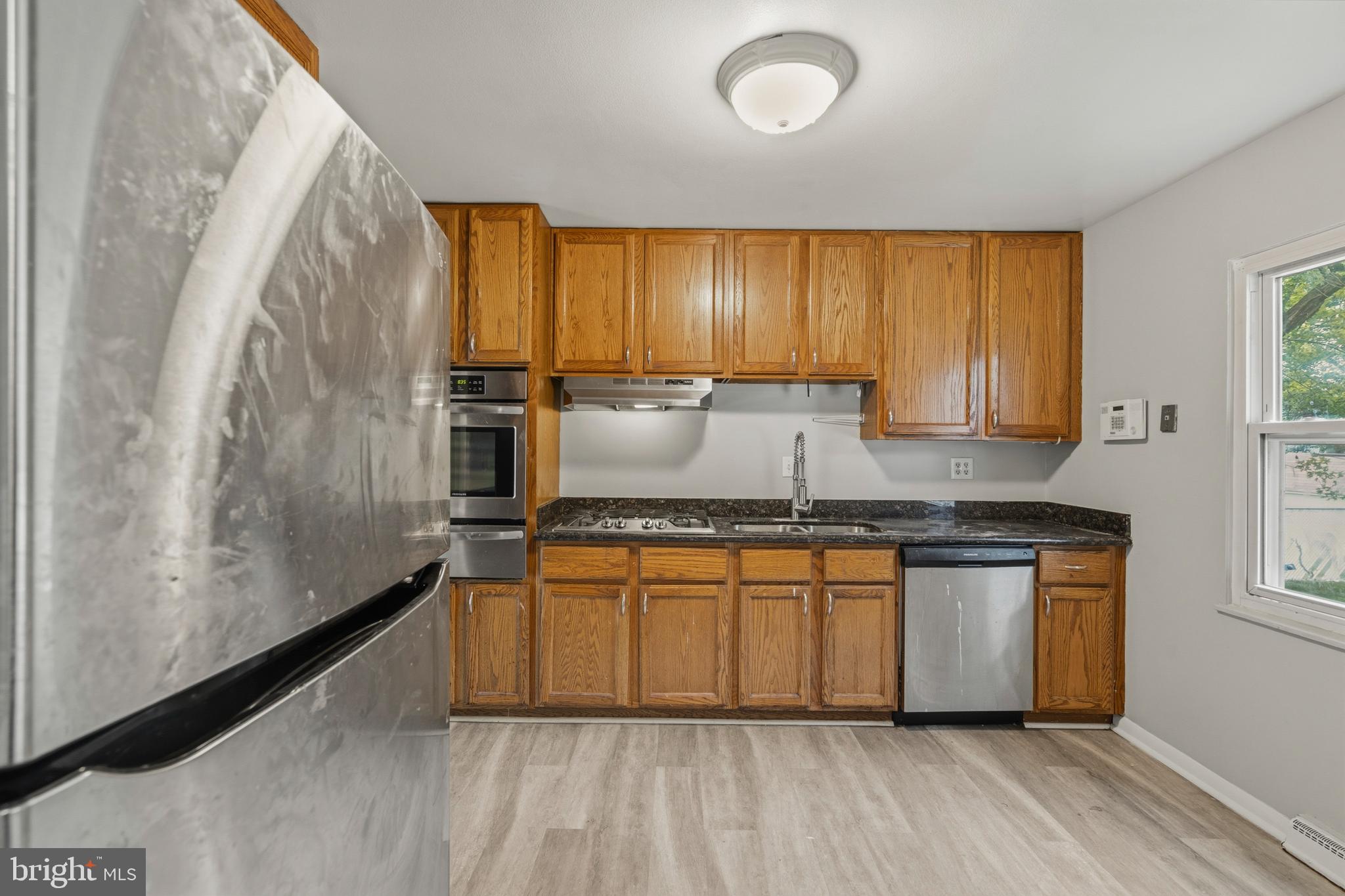 SURRATTS GARDENS - Residential