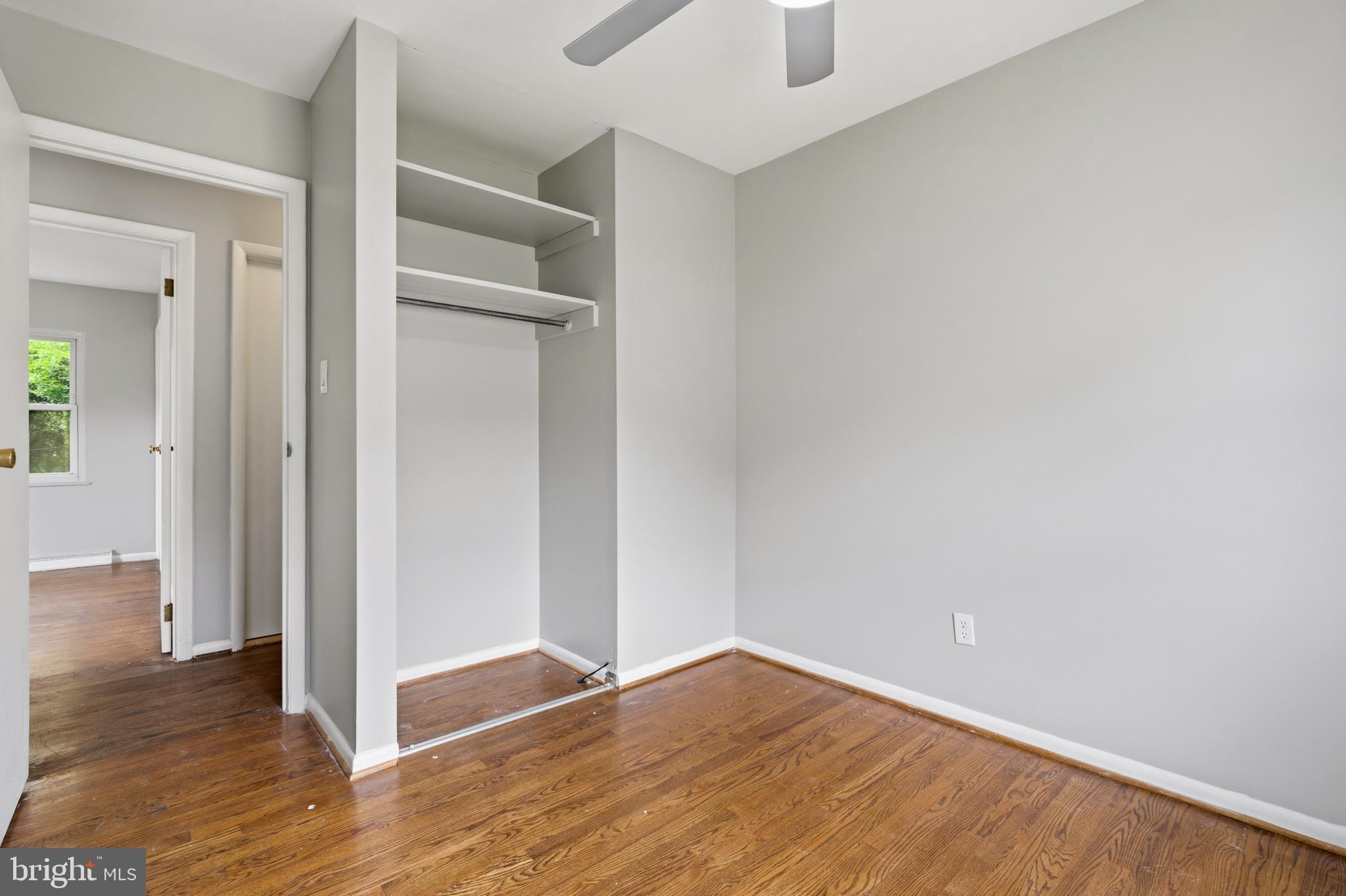 SURRATTS GARDENS - Residential