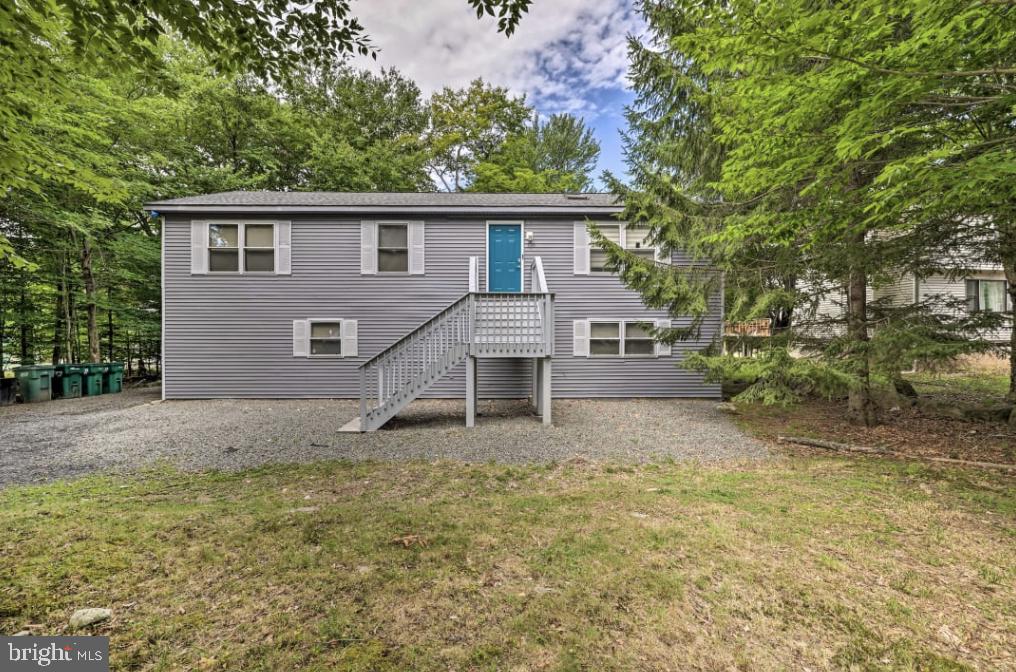 POCONO COUNTRY PLACE - Residential