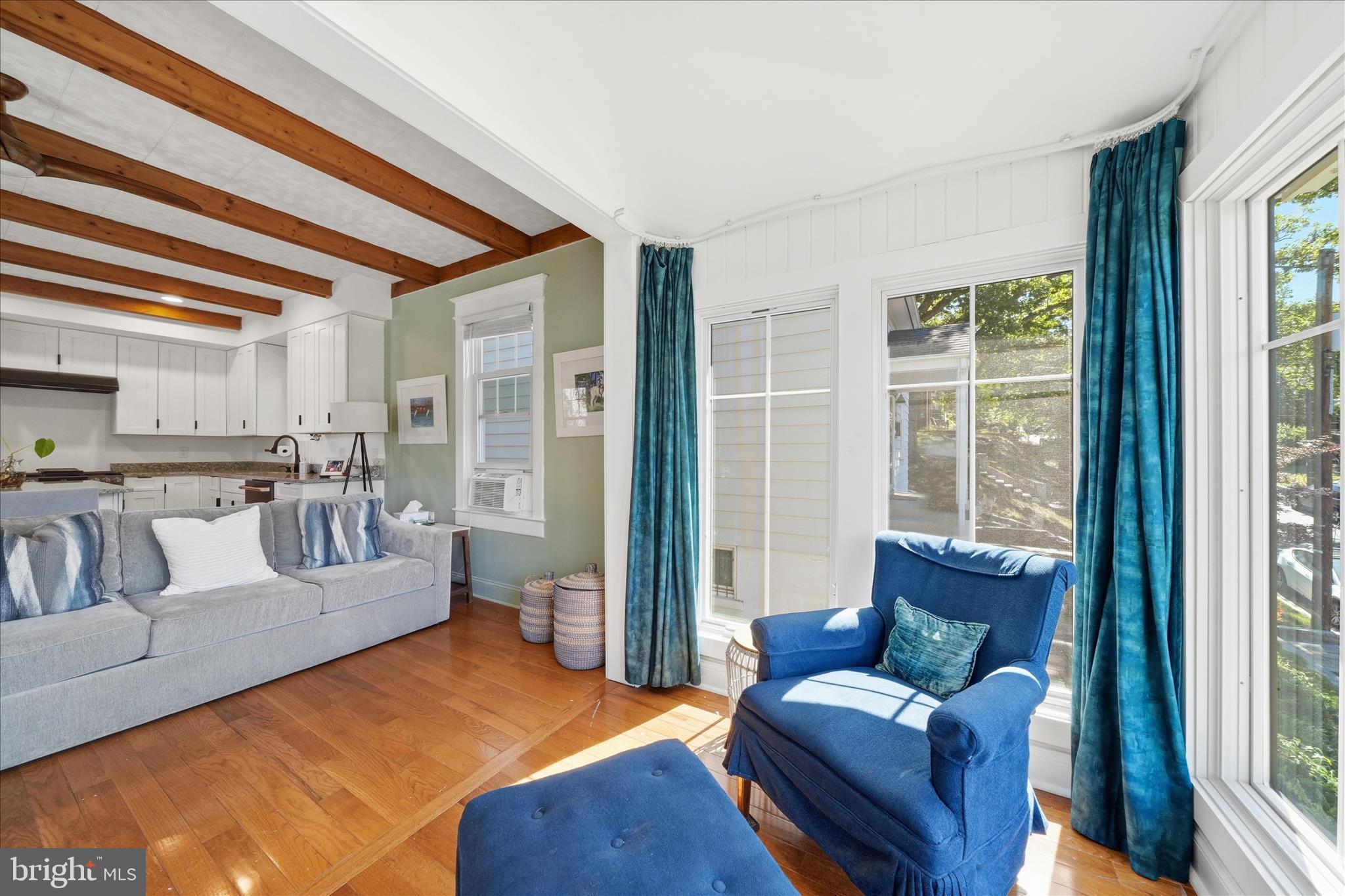HILL CREST - Residential Income