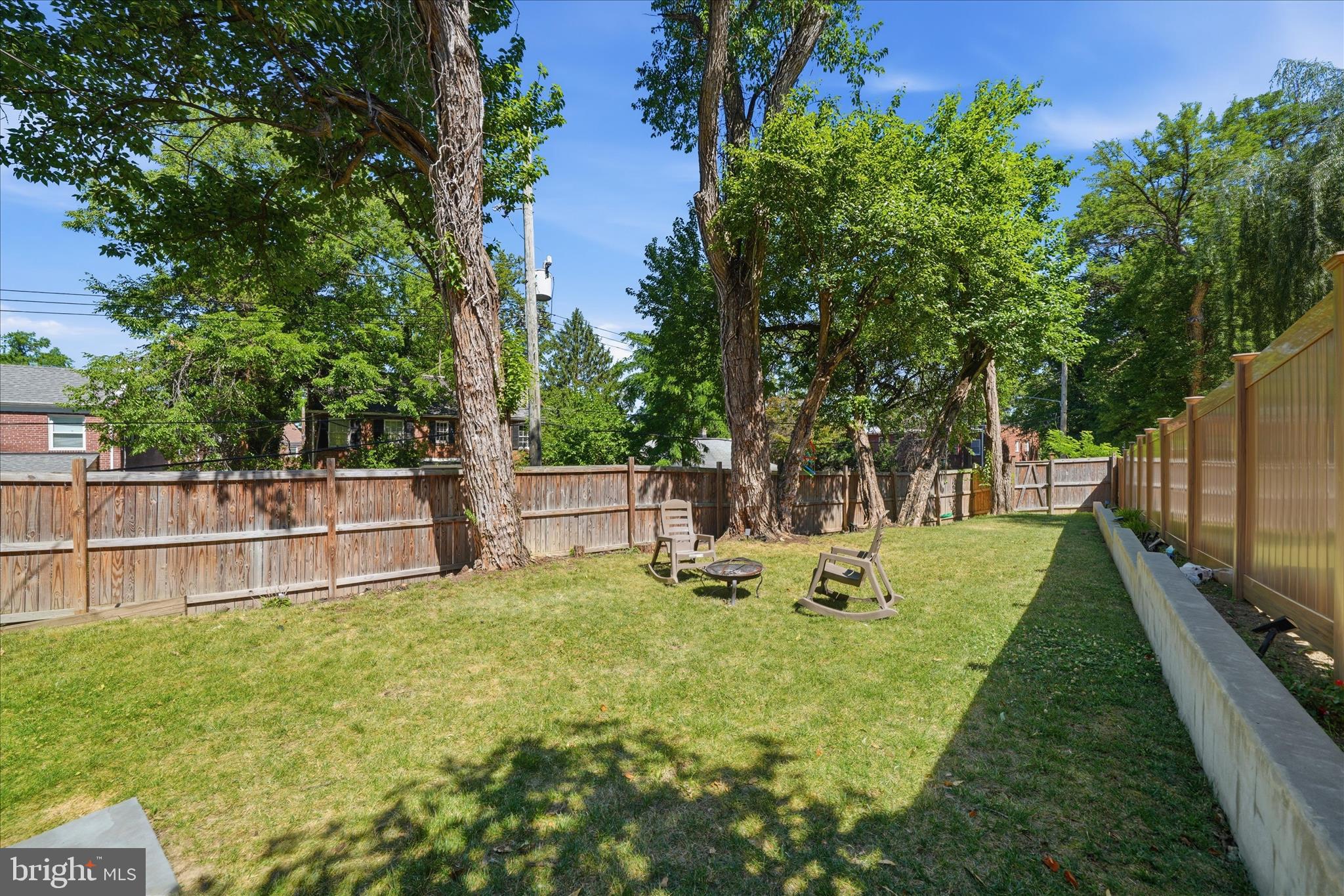 HILL CREST - Residential Income
